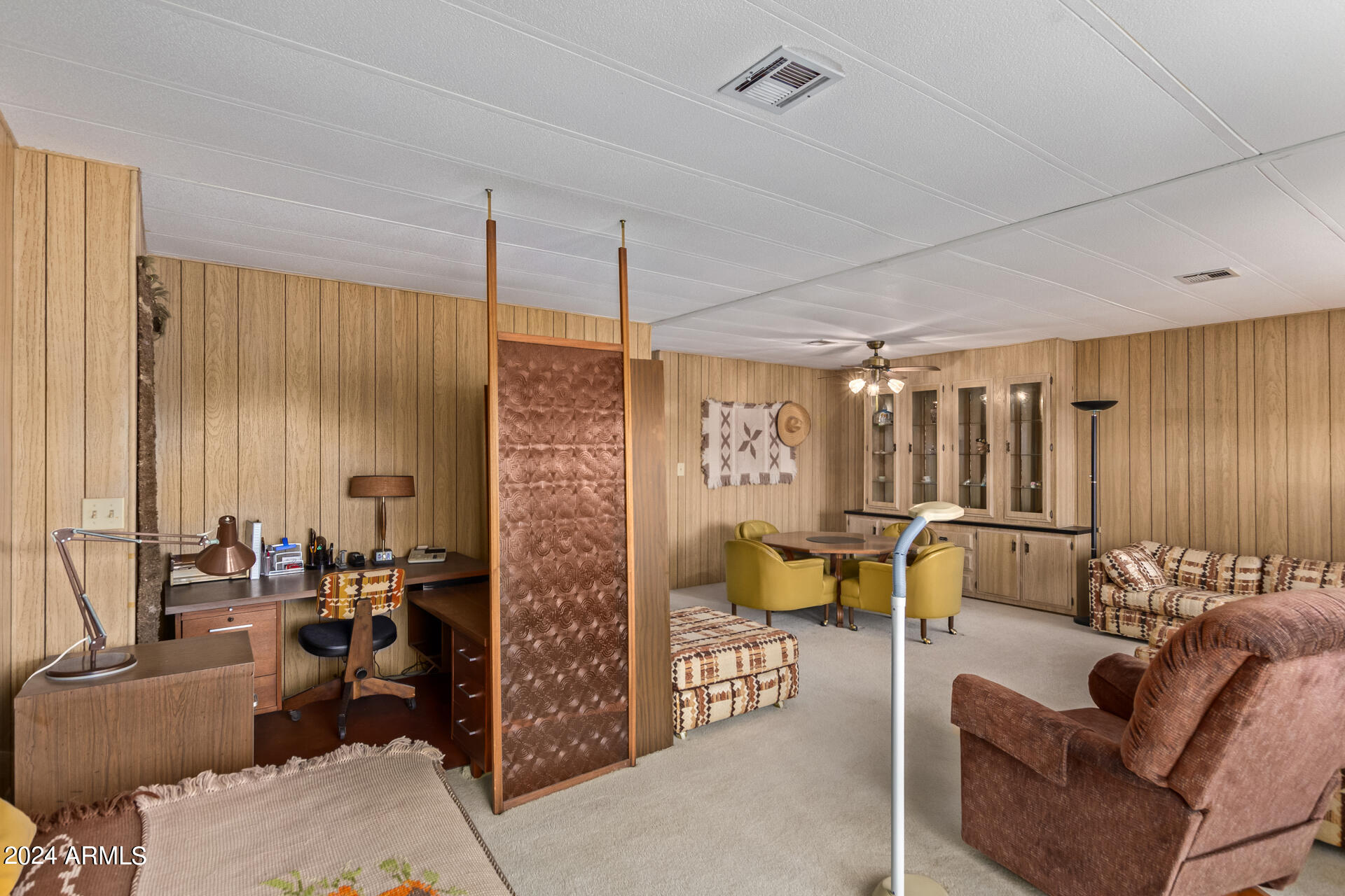 8821 E ILLINOIS Avenue