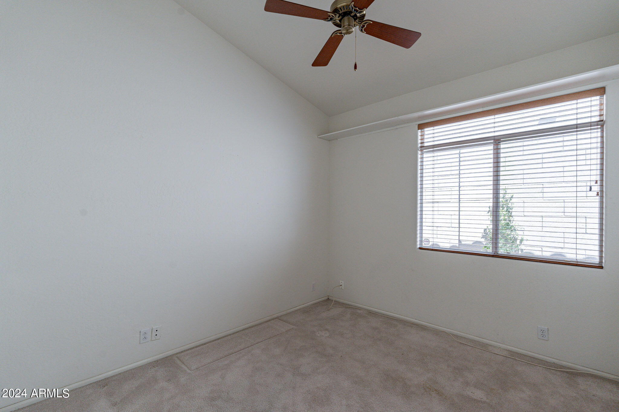 1225 E Presidio Road