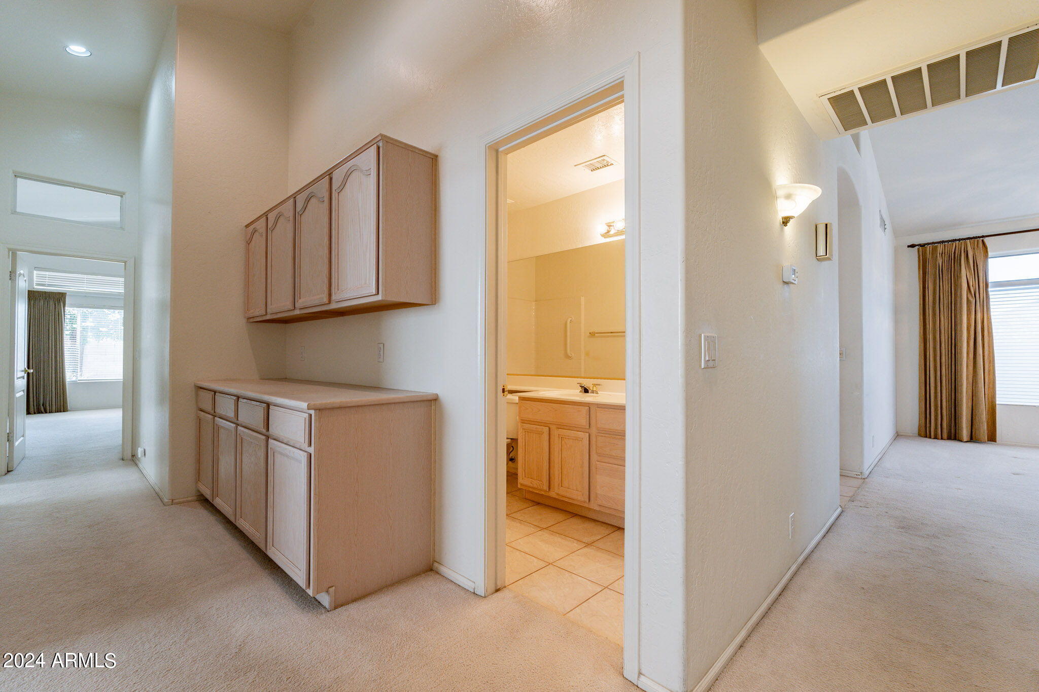 1225 E Presidio Road