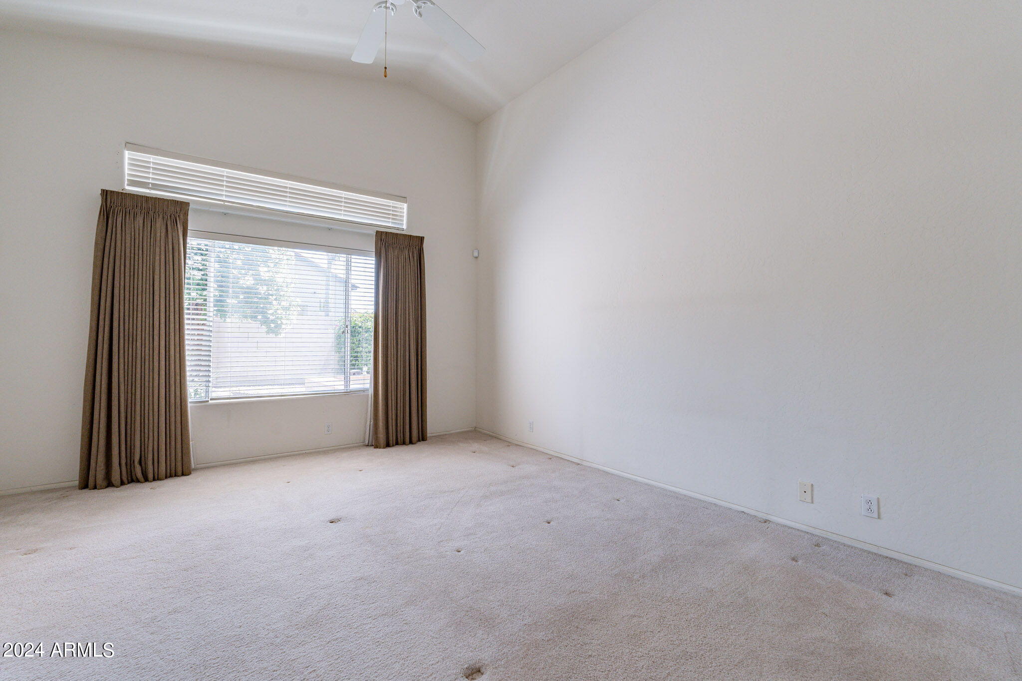 1225 E Presidio Road