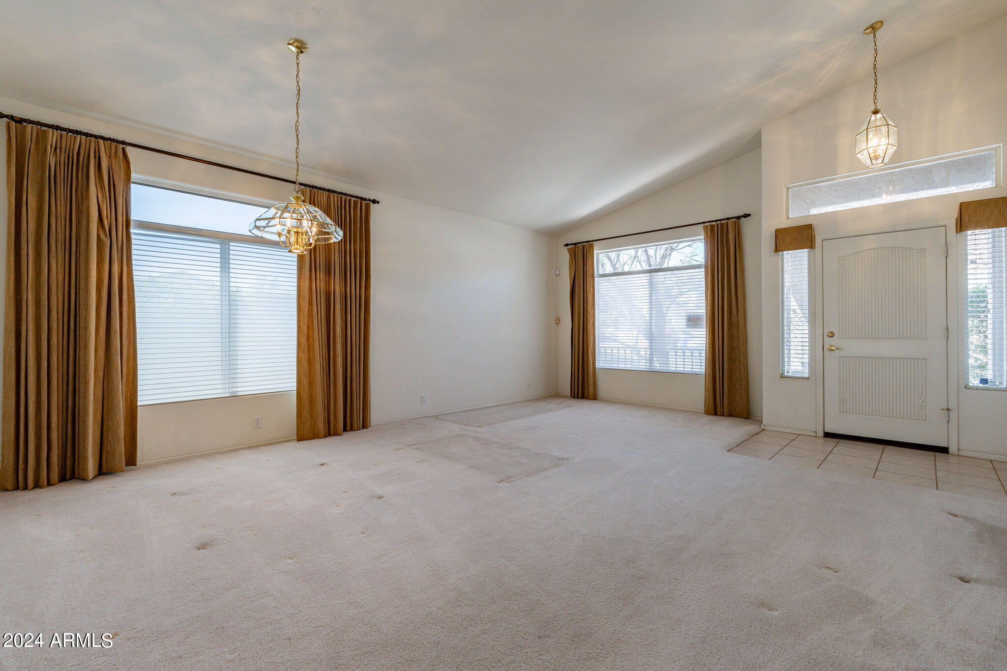1225 E Presidio Road