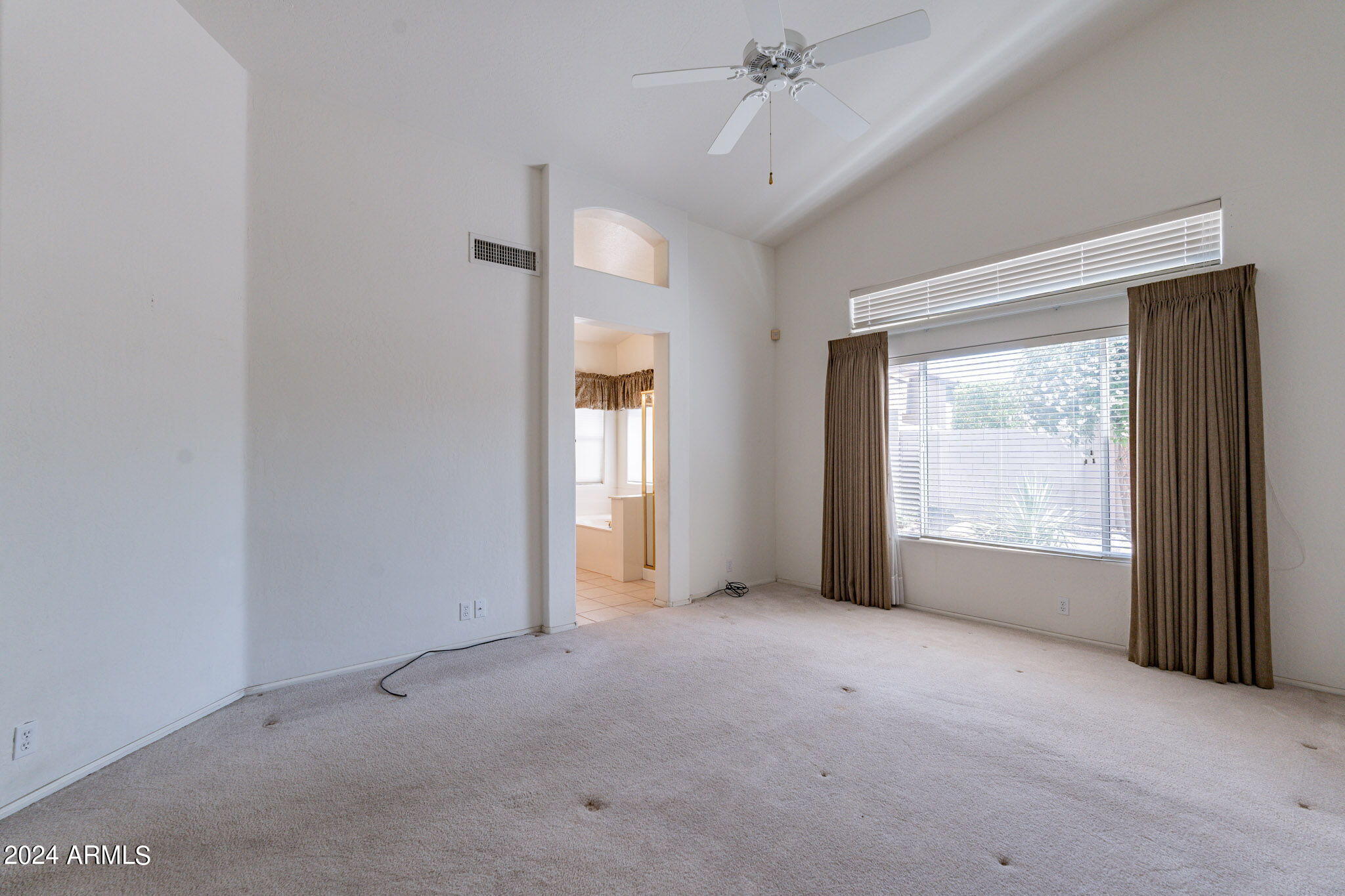 1225 E Presidio Road