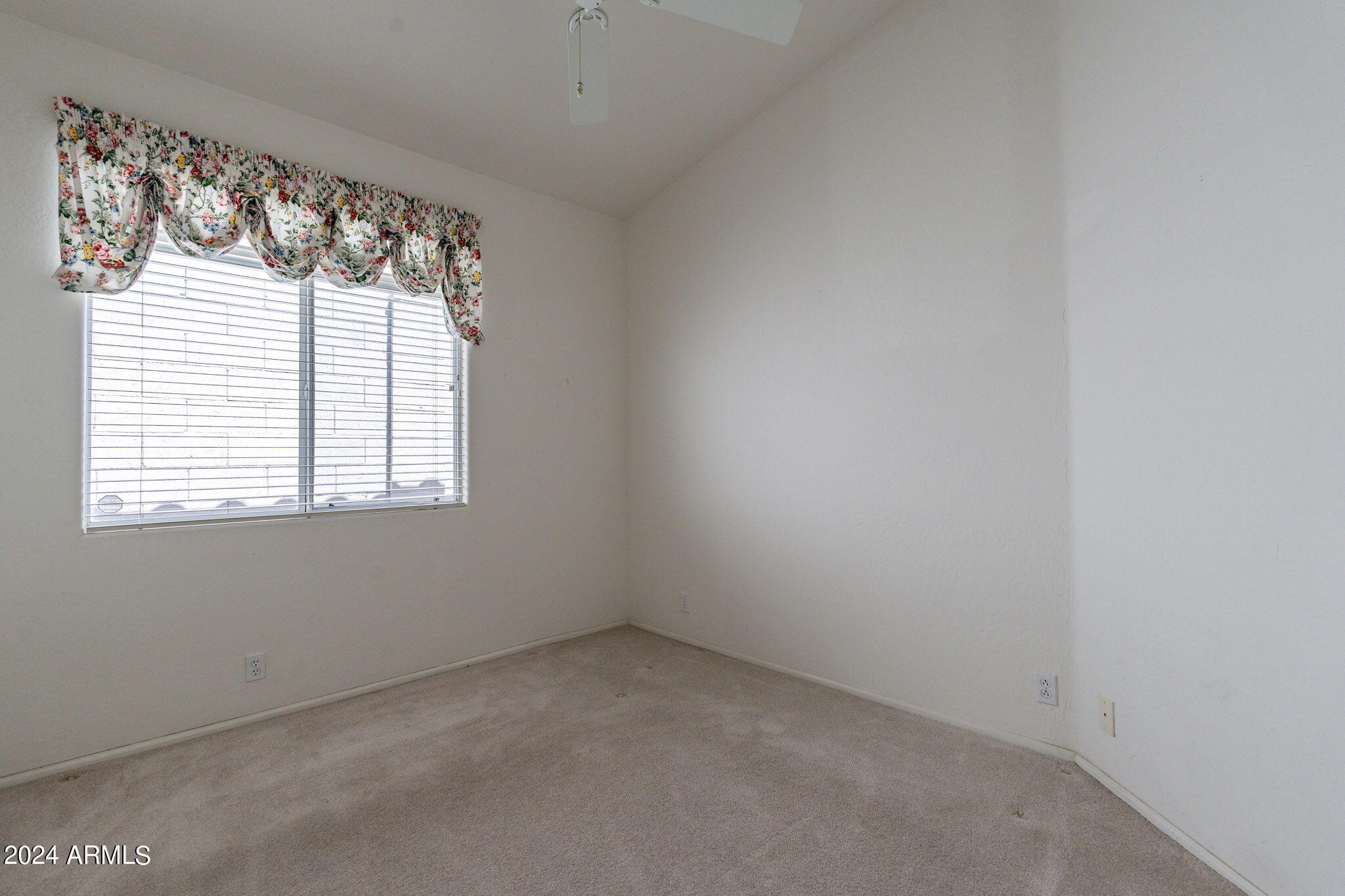 1225 E Presidio Road
