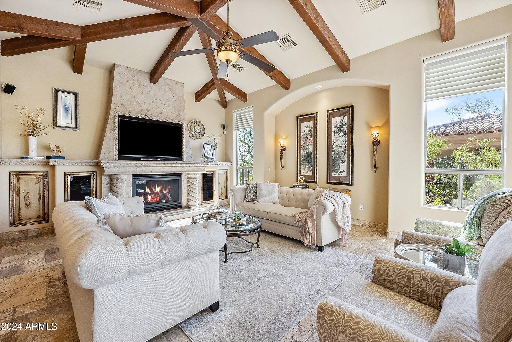 3914 N PINNACLE HILLS Circle