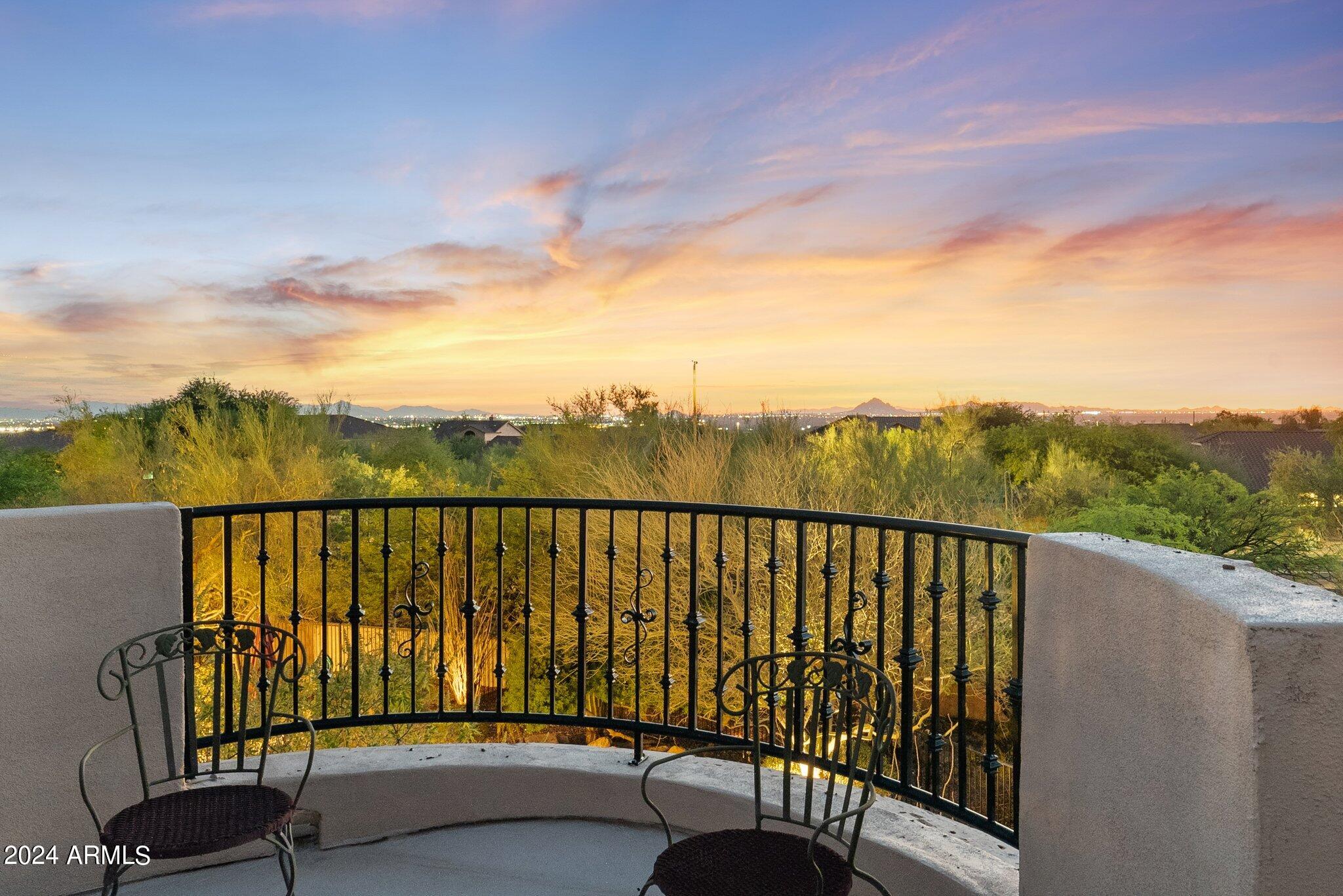 3914 N PINNACLE HILLS Circle