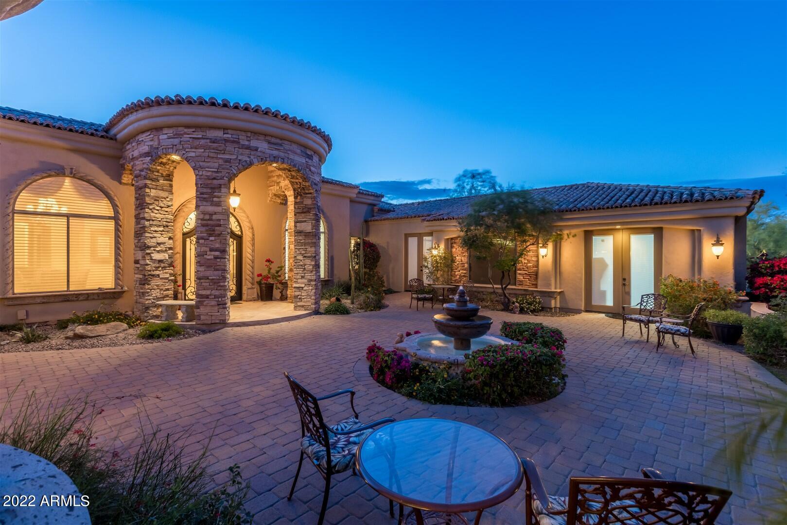 3914 N PINNACLE HILLS Circle