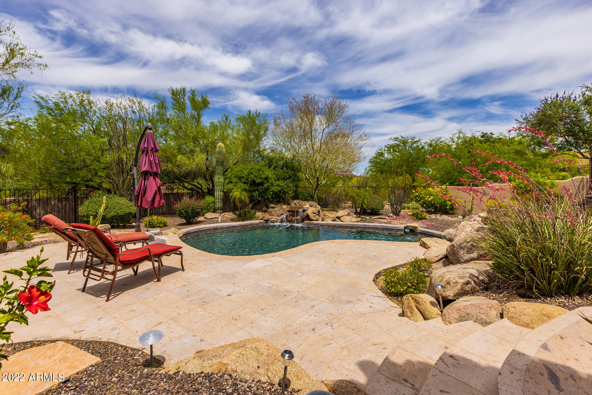 3914 N PINNACLE HILLS Circle