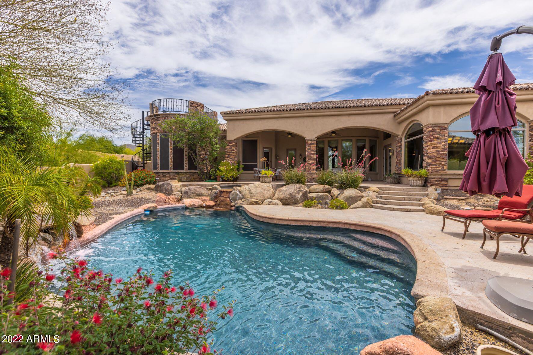 3914 N PINNACLE HILLS Circle
