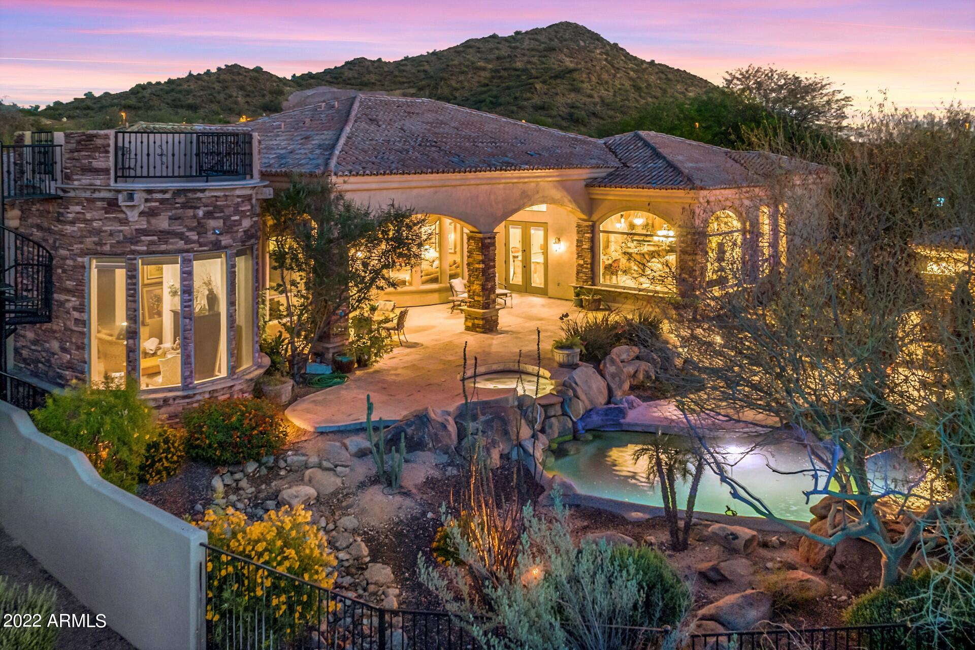 3914 N PINNACLE HILLS Circle