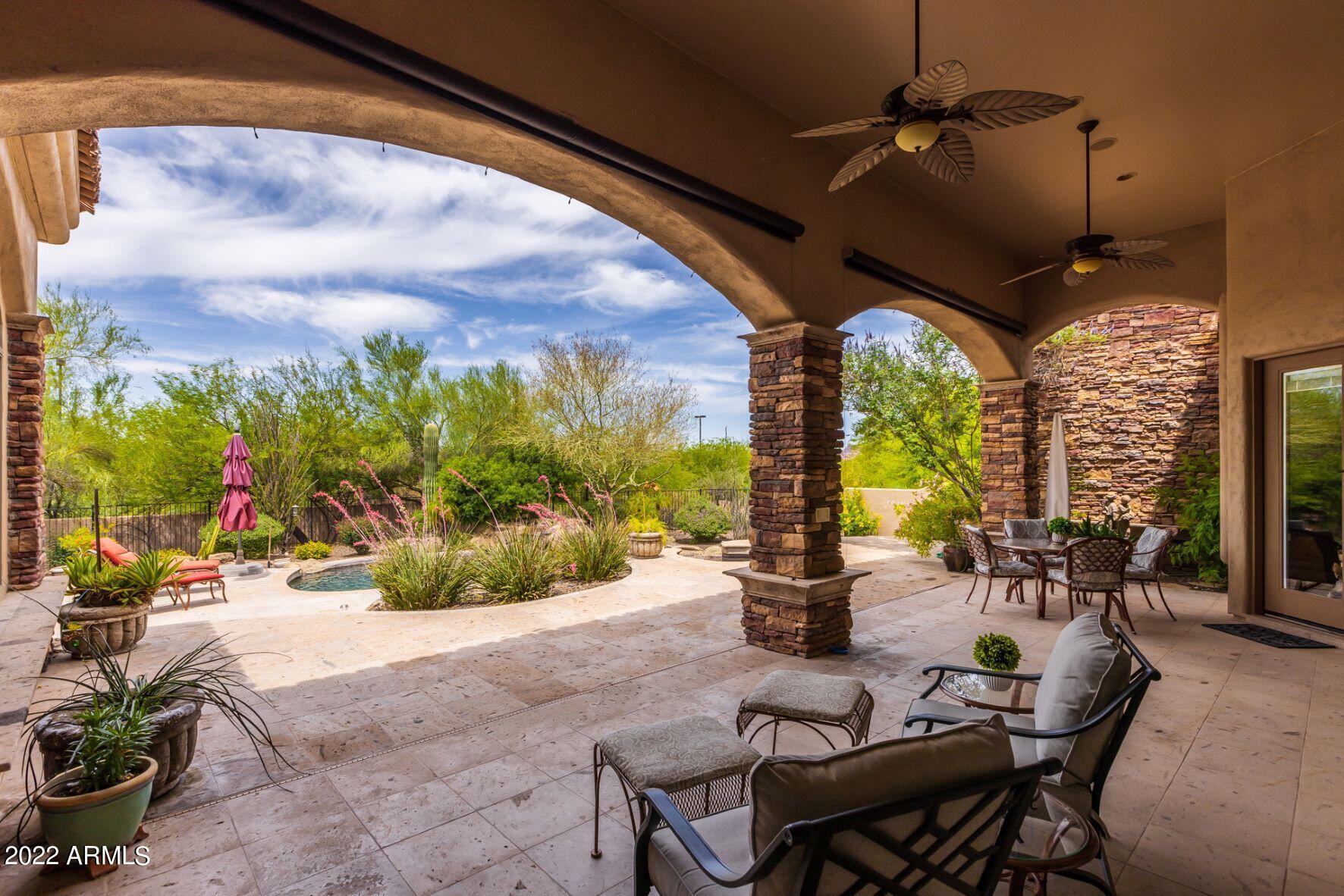 3914 N PINNACLE HILLS Circle