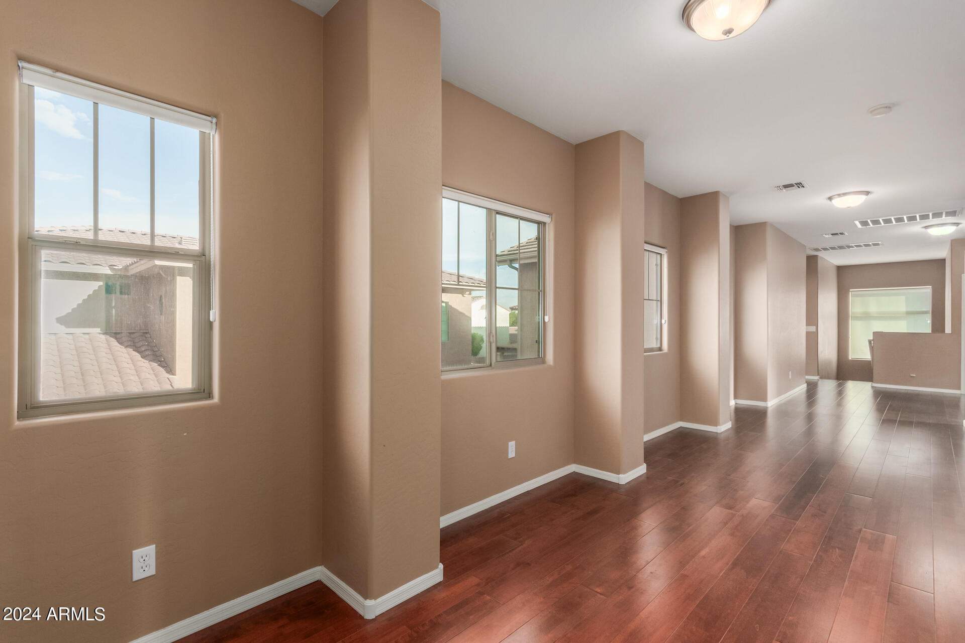15939 W PORT ROYALE Lane