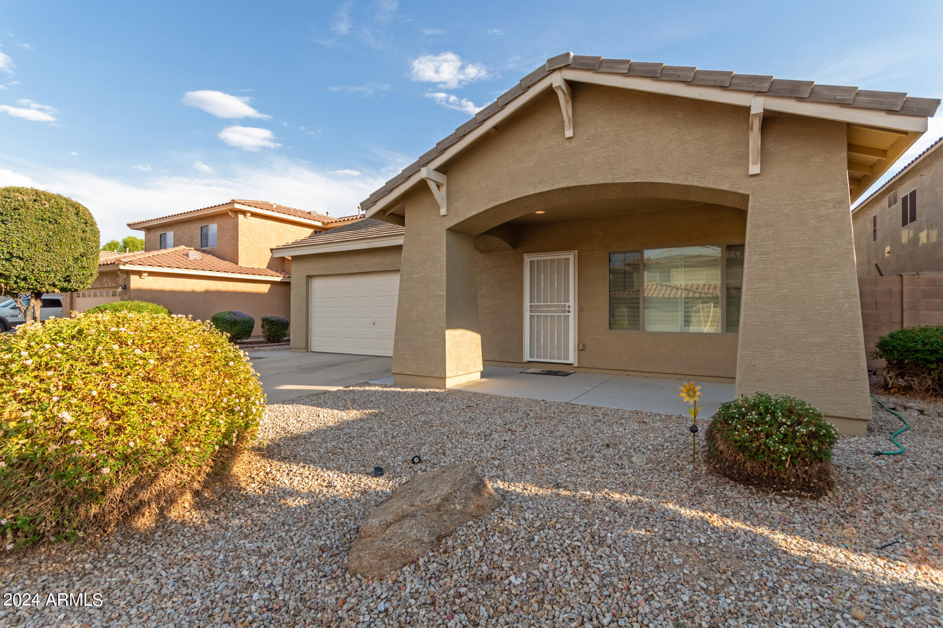 15939 W PORT ROYALE Lane