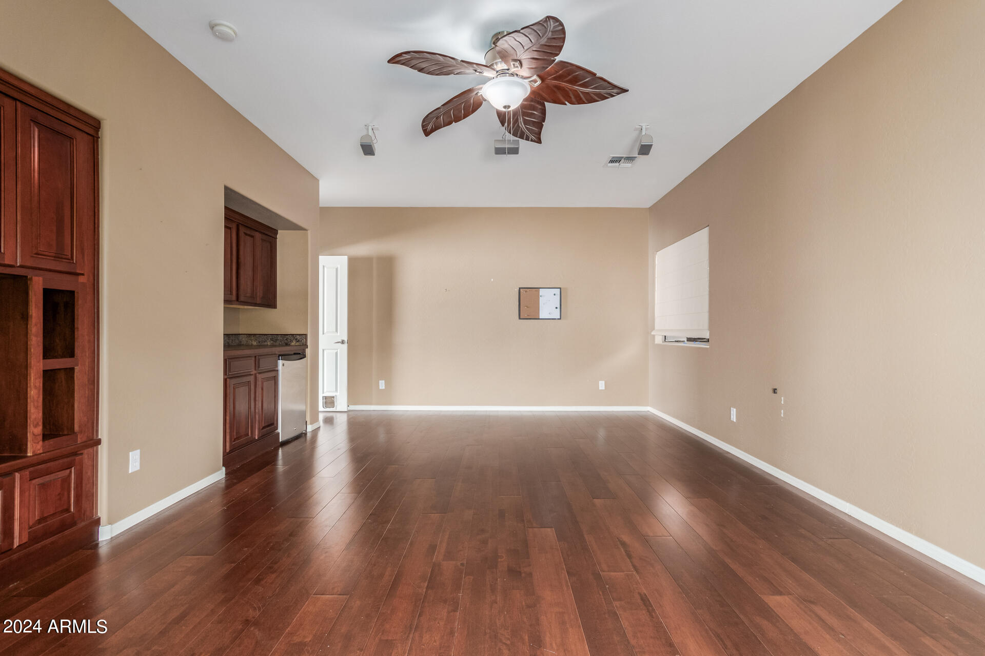 15939 W PORT ROYALE Lane