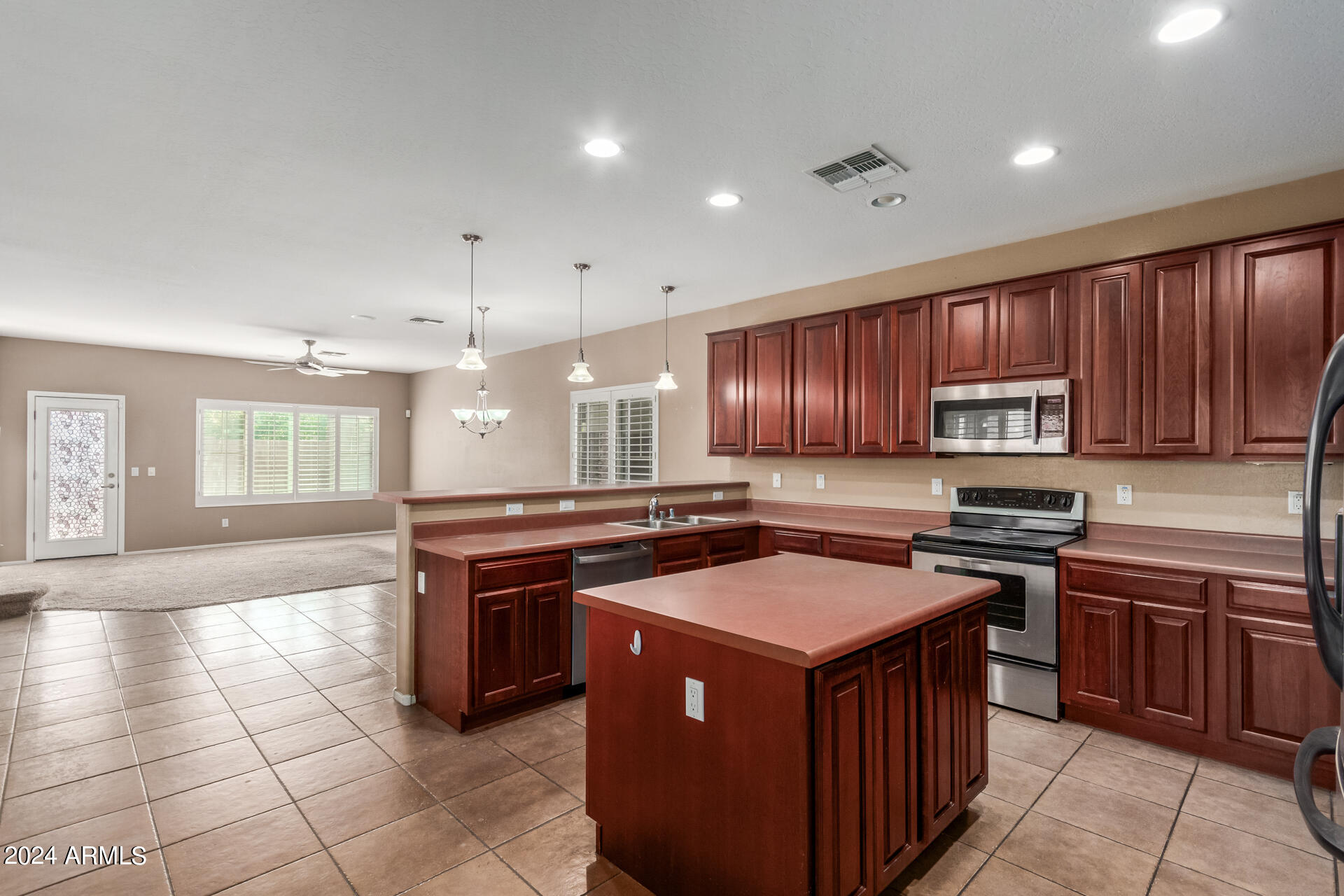 15939 W PORT ROYALE Lane