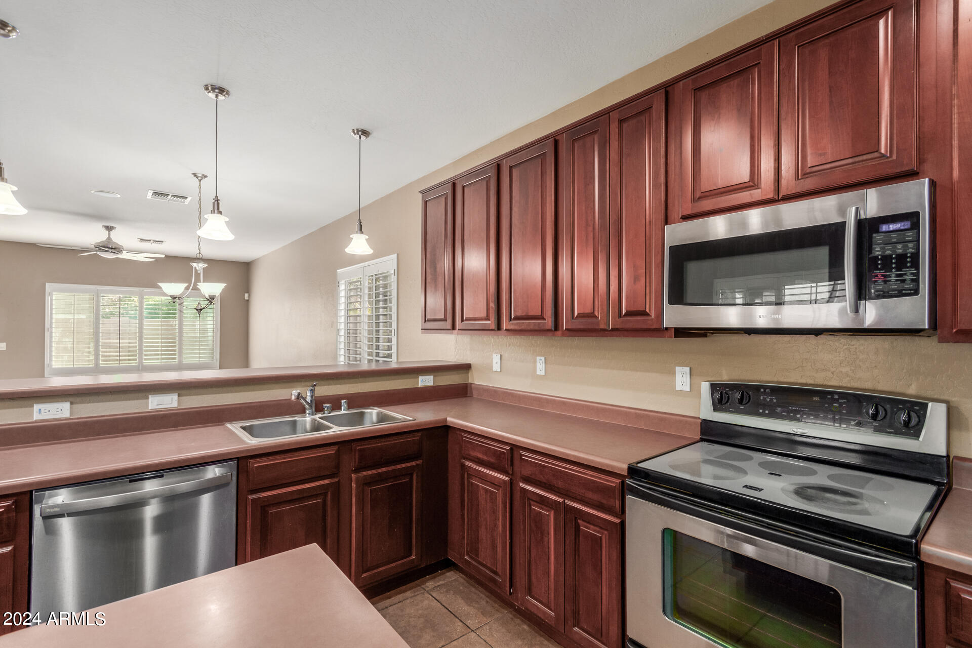 15939 W PORT ROYALE Lane