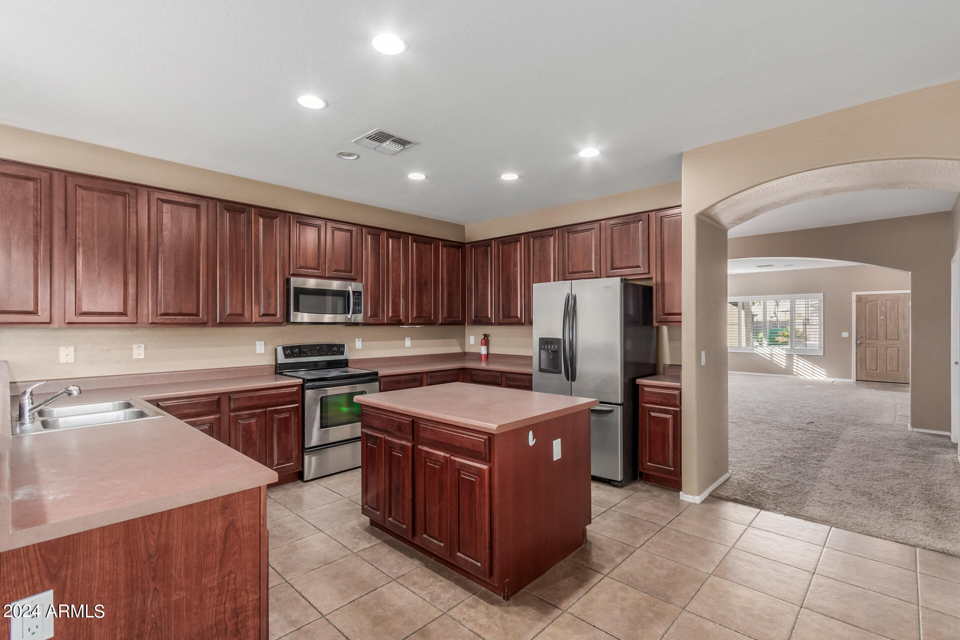 15939 W PORT ROYALE Lane