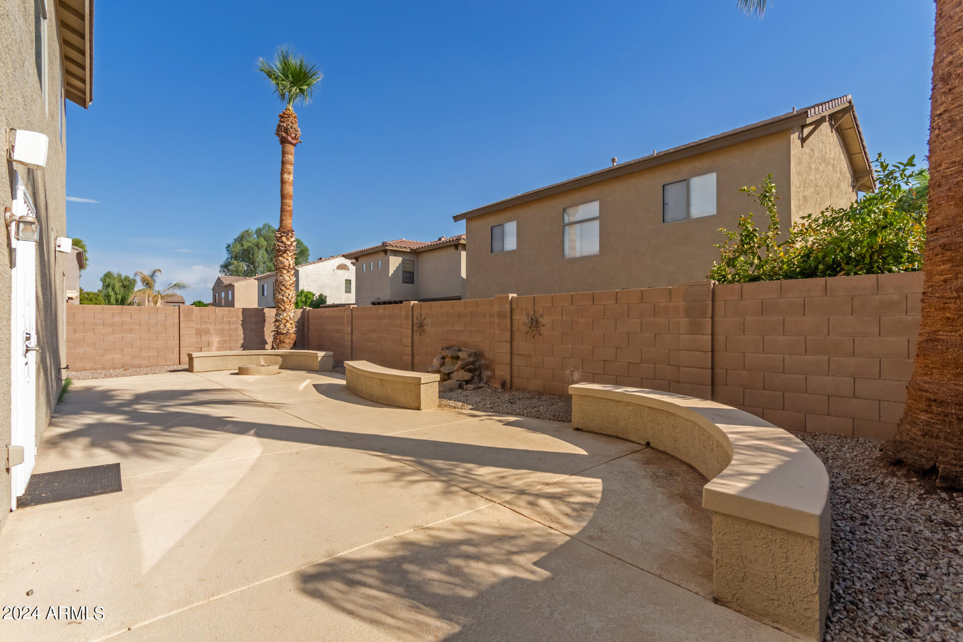 15939 W PORT ROYALE Lane
