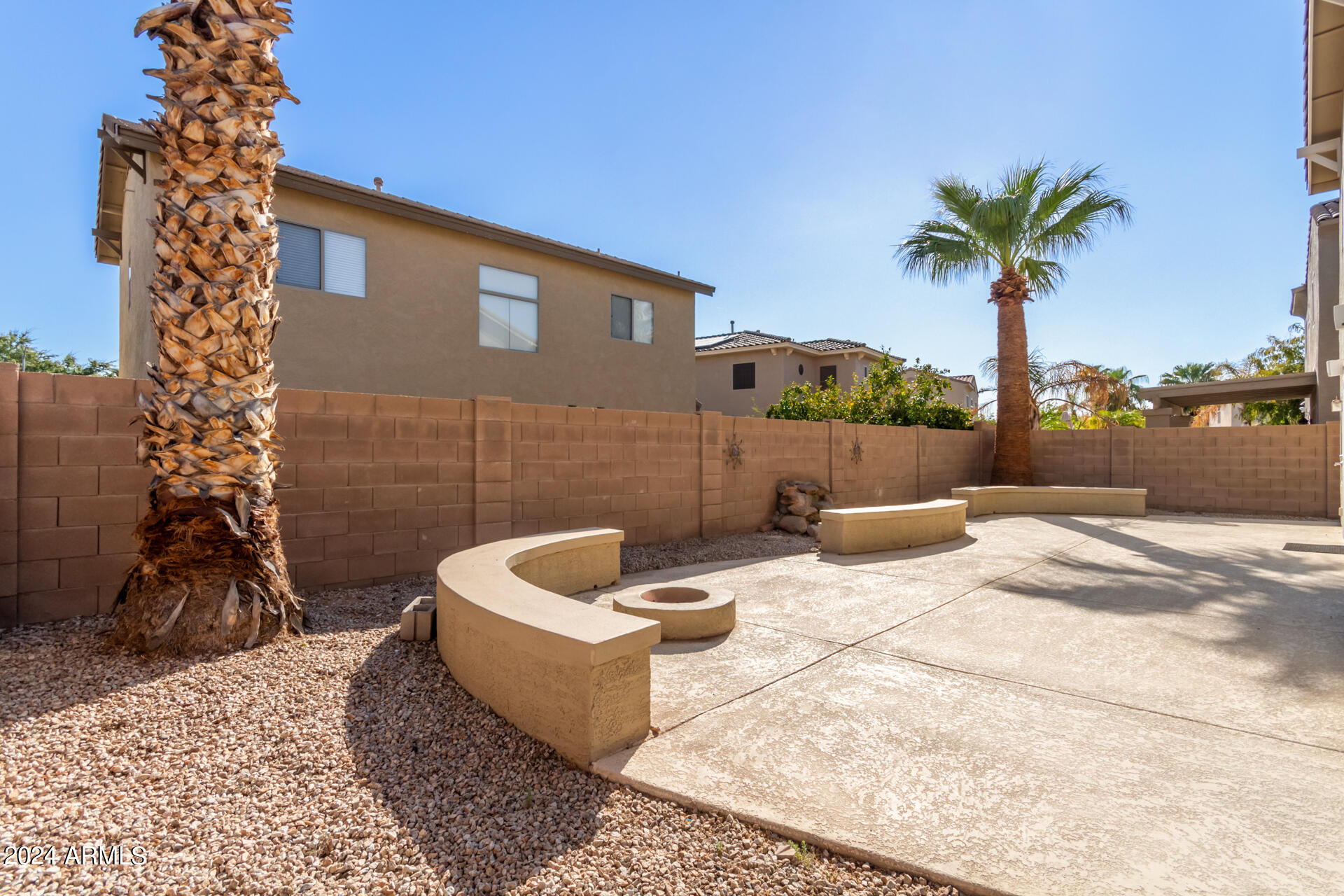 15939 W PORT ROYALE Lane