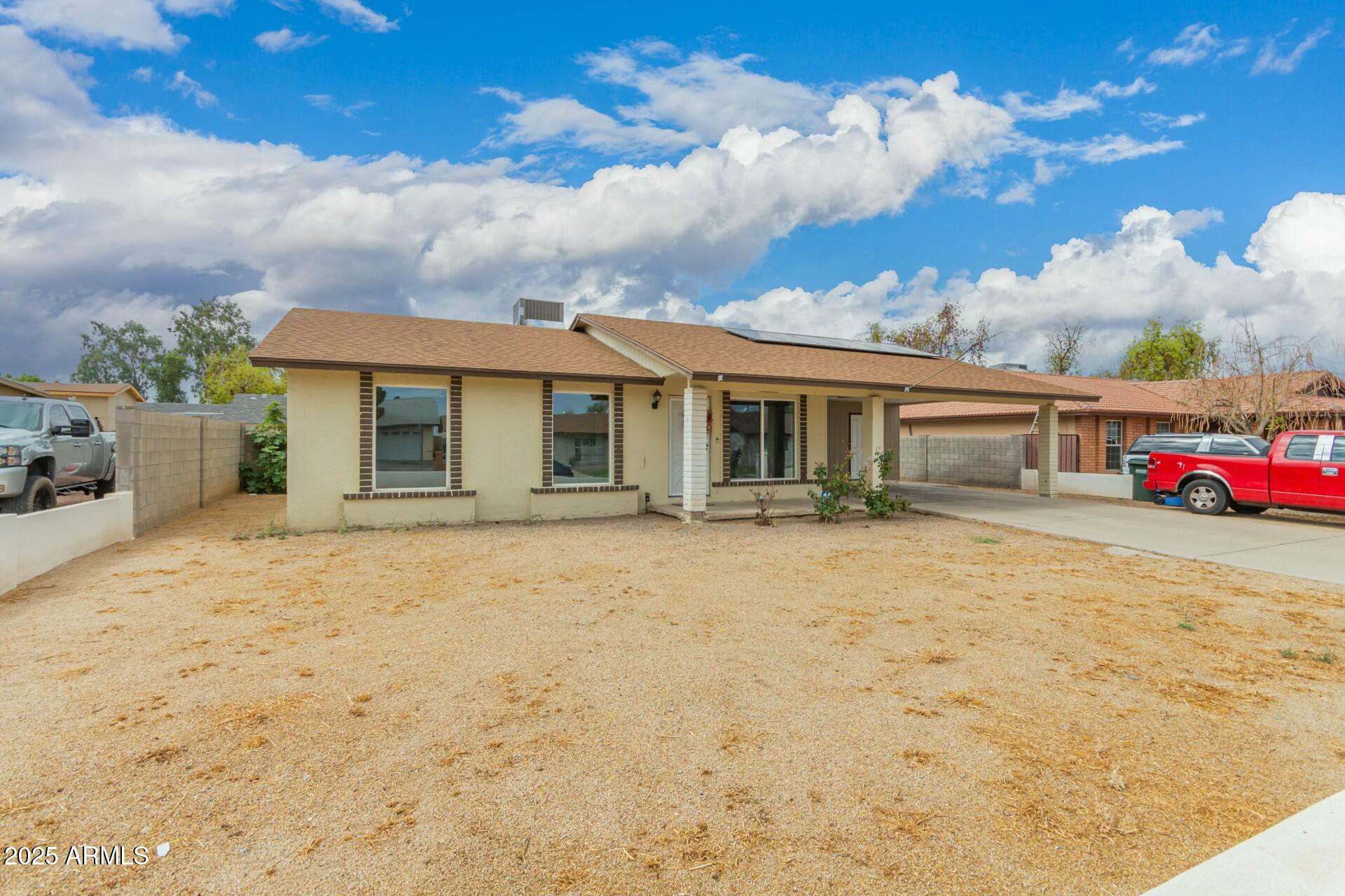 7605 W AVALON Drive
