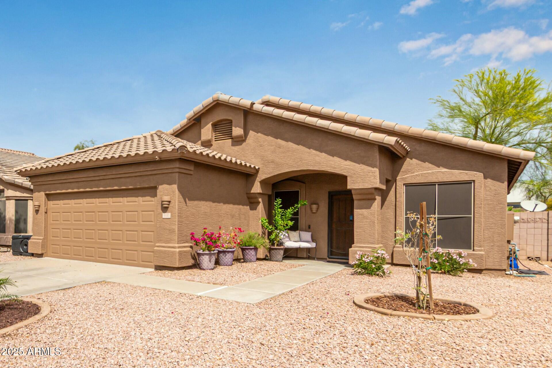 4630 E MOUNTAIN VISTA Drive
