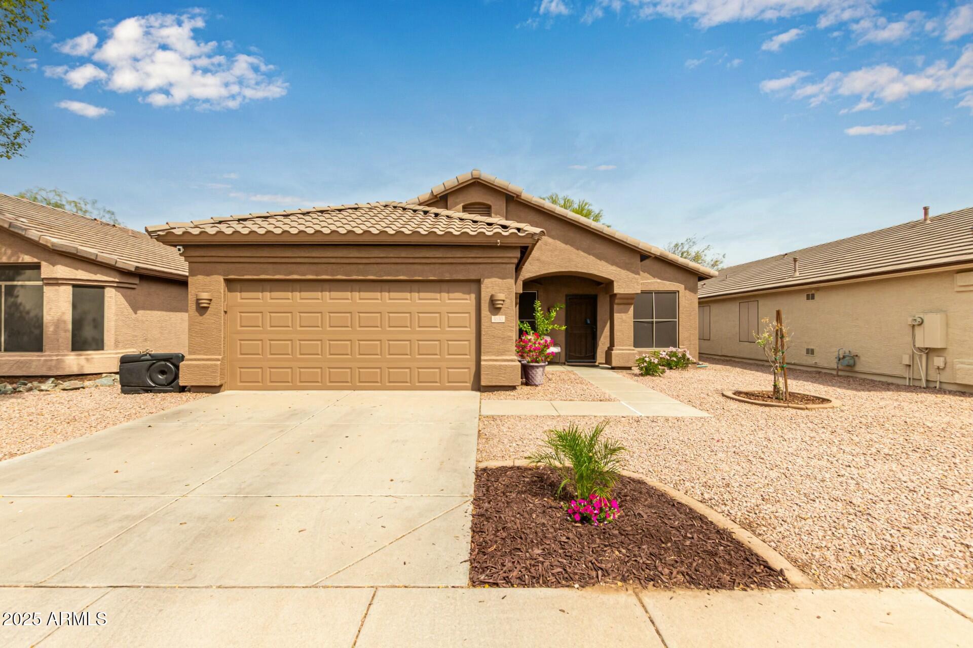 4630 E MOUNTAIN VISTA Drive