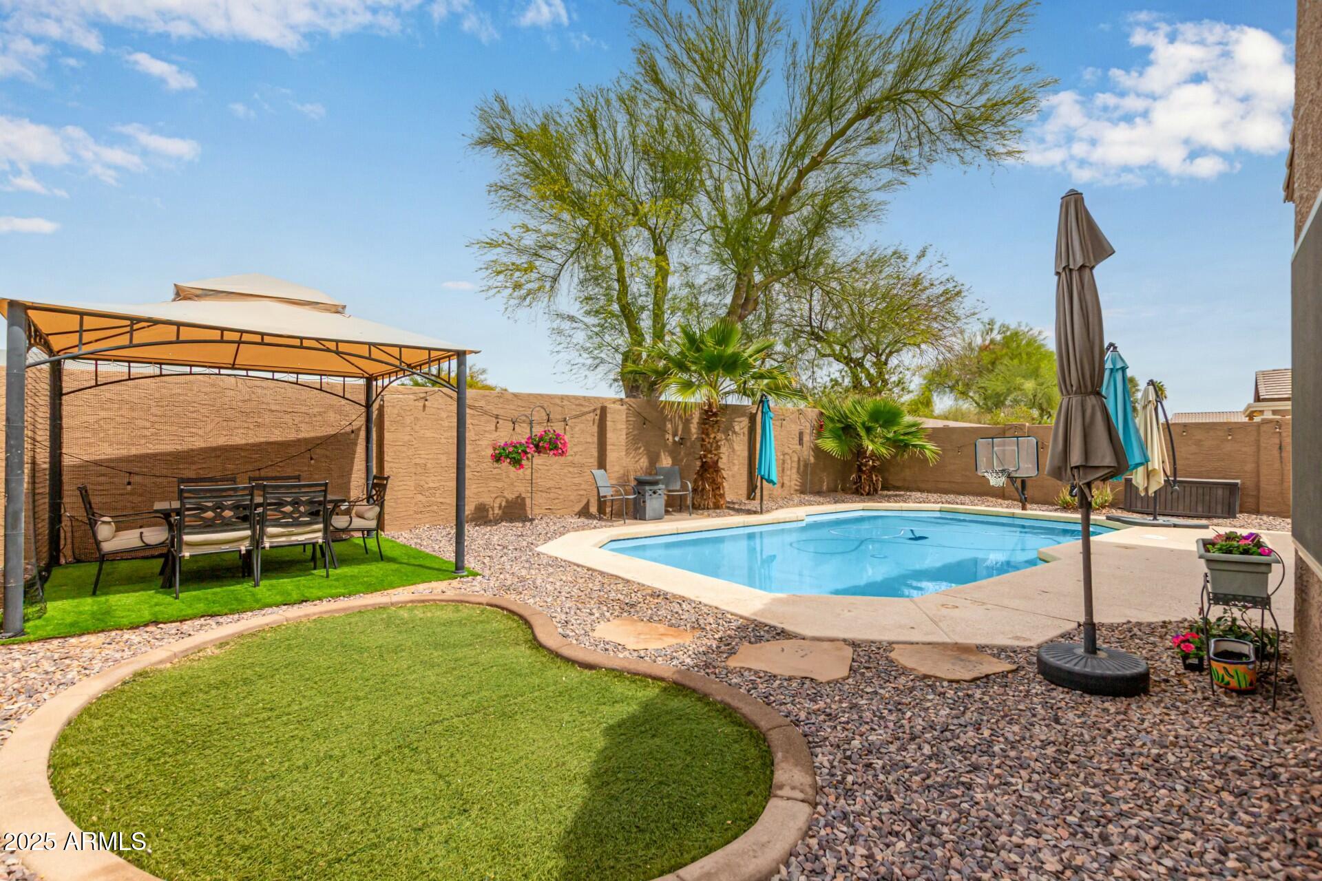4630 E MOUNTAIN VISTA Drive