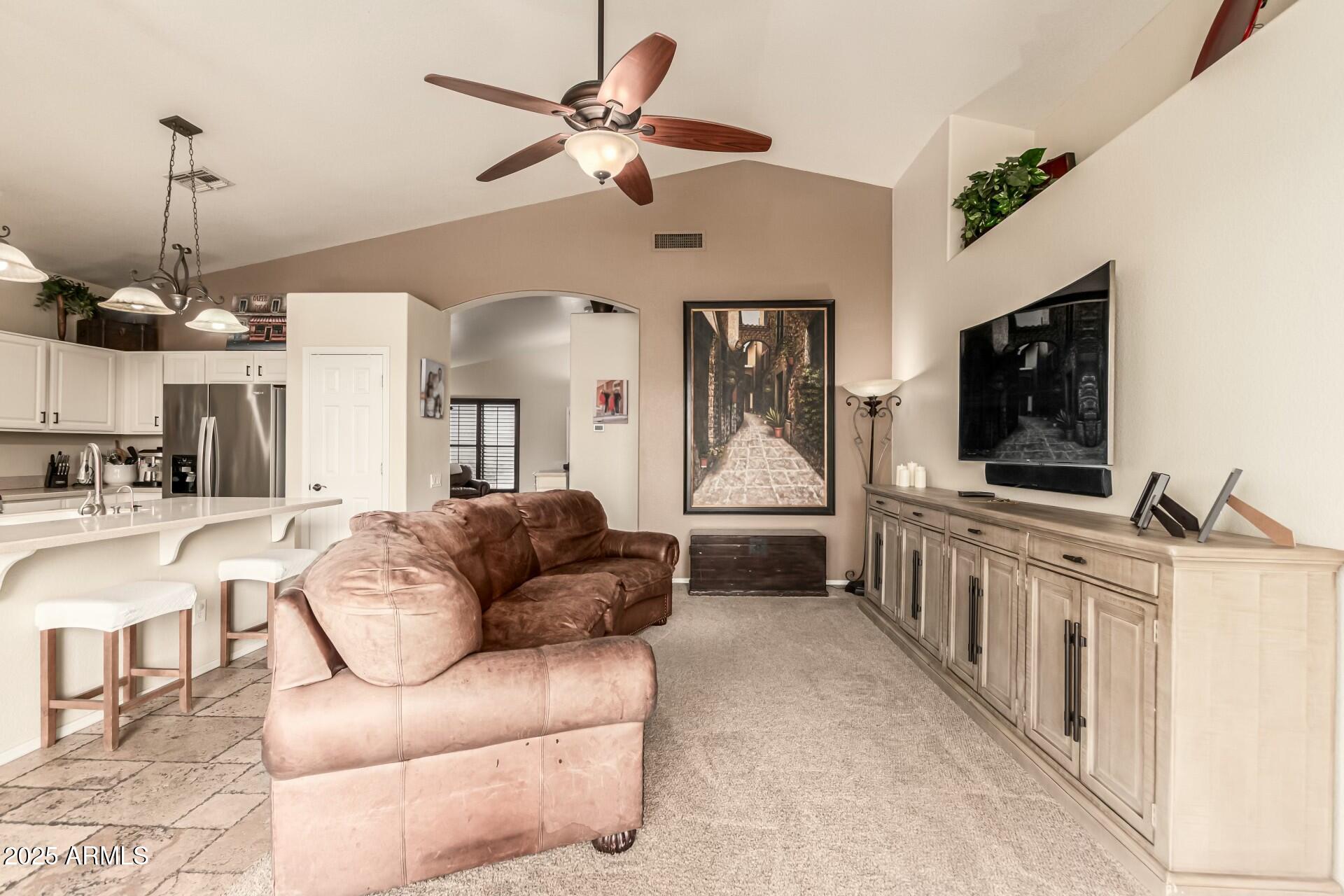 4630 E MOUNTAIN VISTA Drive