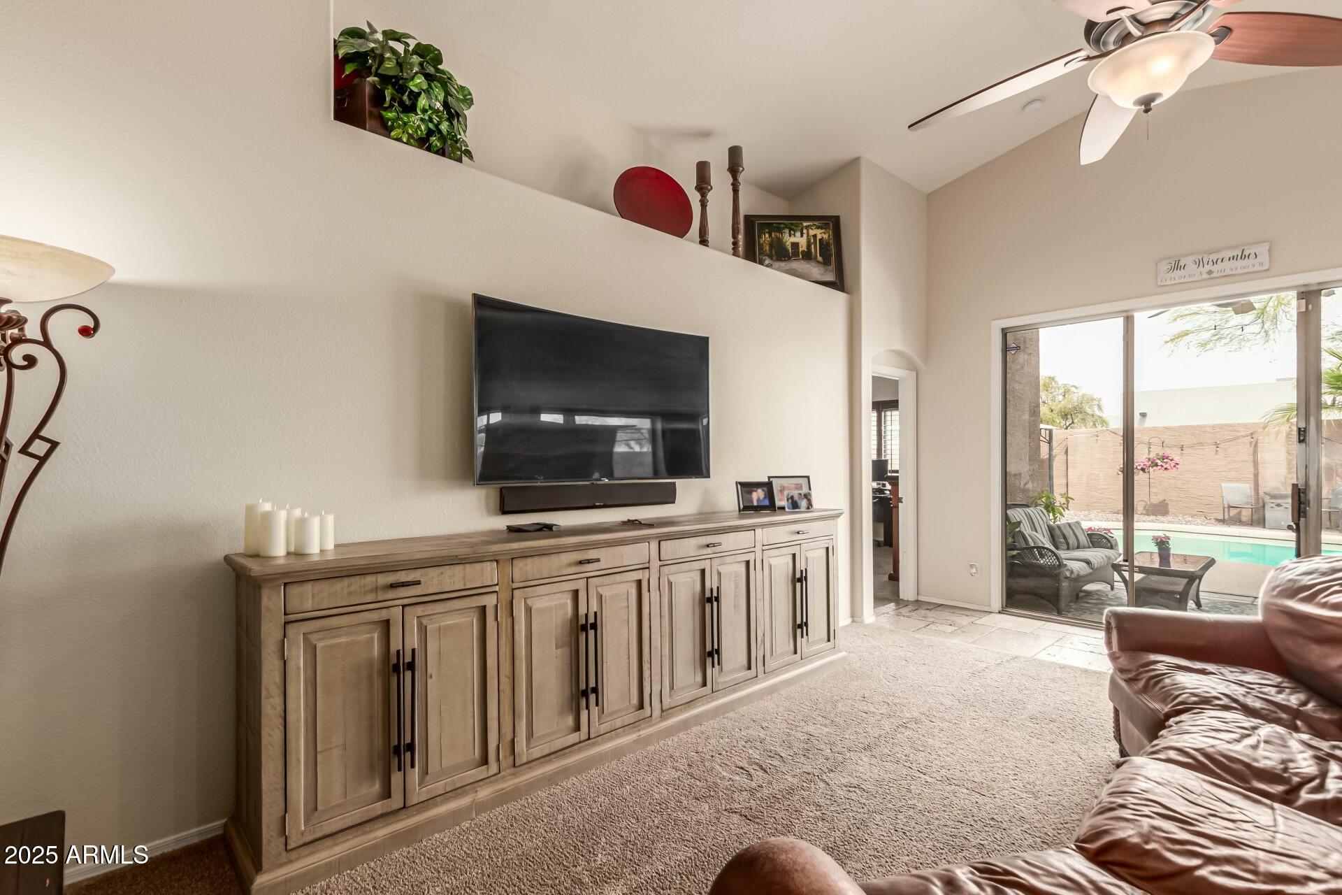 4630 E MOUNTAIN VISTA Drive