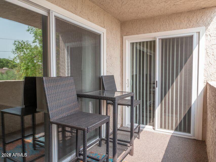 7474 E EARLL Drive, 311