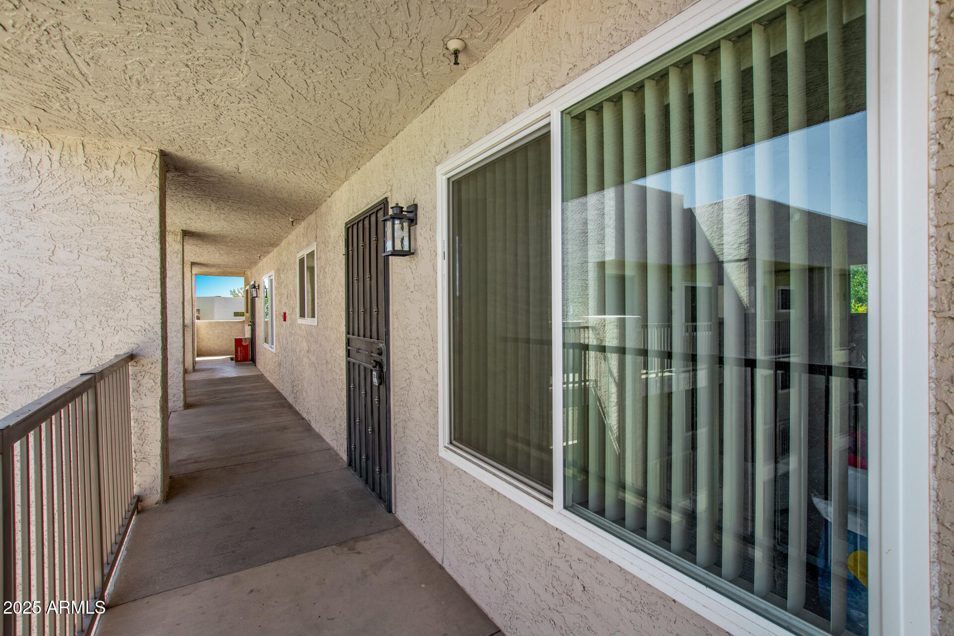 7474 E EARLL Drive, 311