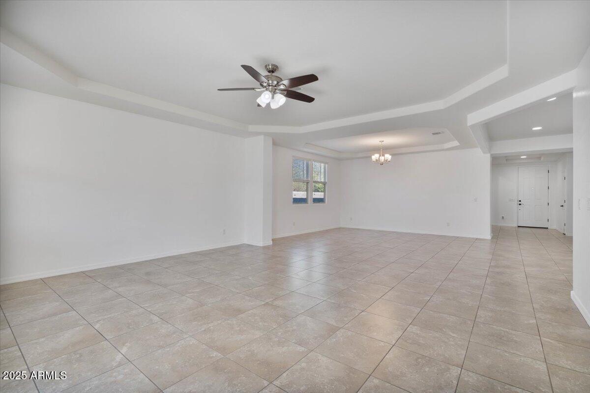 4125 W GARY Way