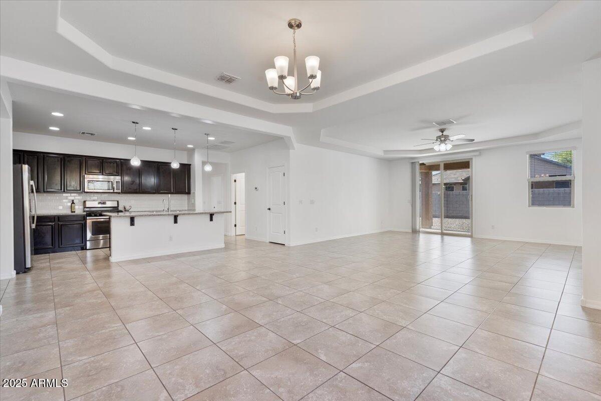 4125 W GARY Way