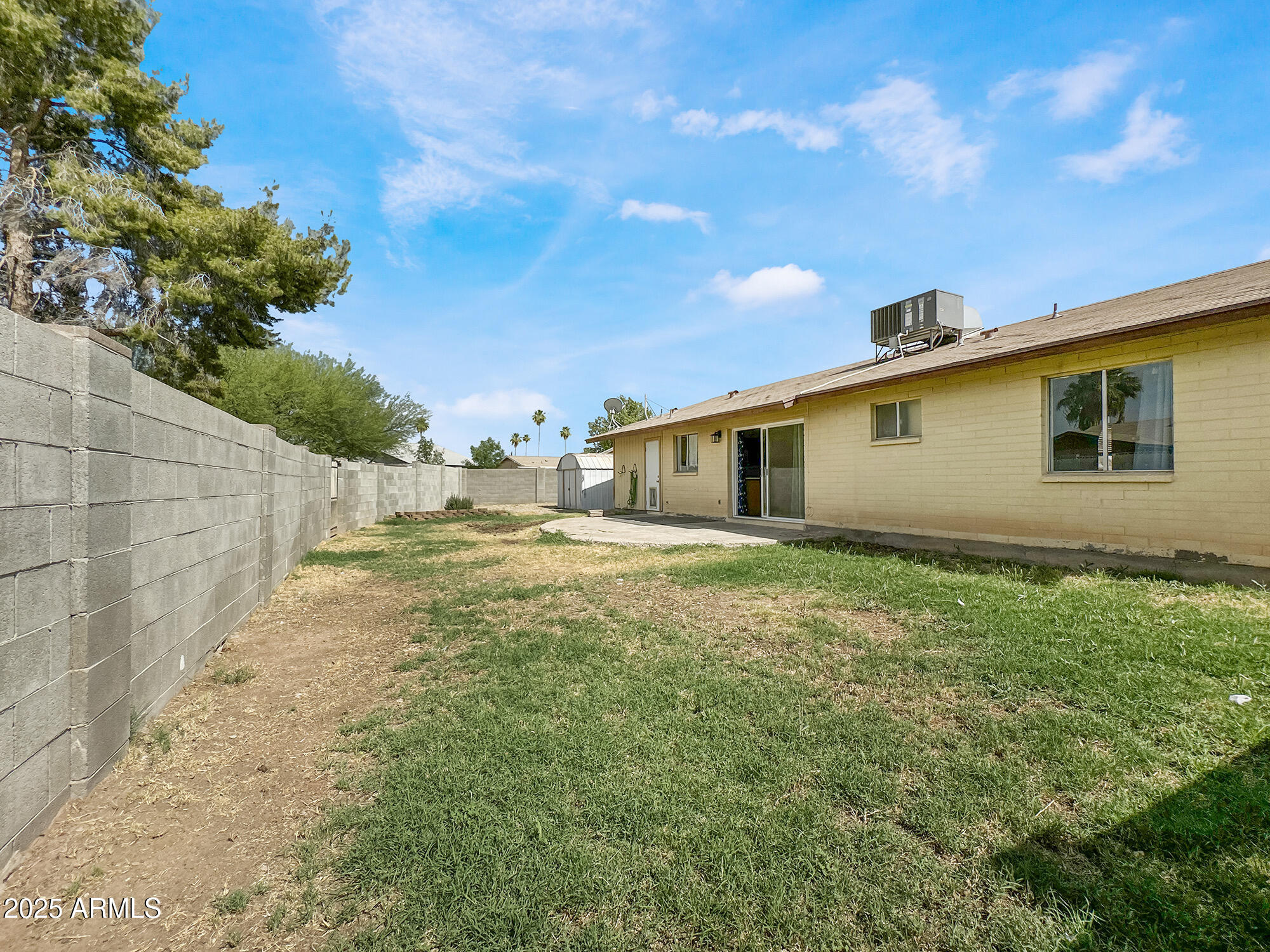 2575 E CORONITA Circle