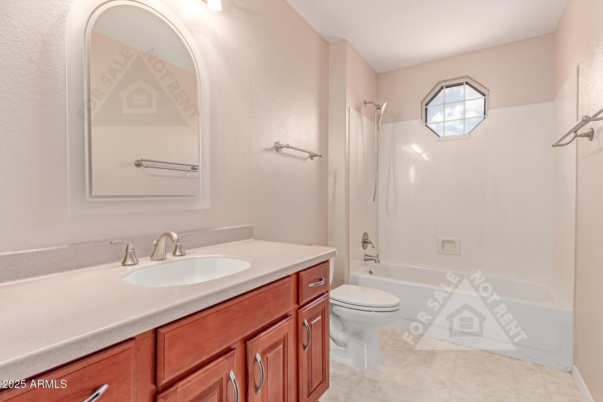 4514 E VERBENA Drive, Phoenix