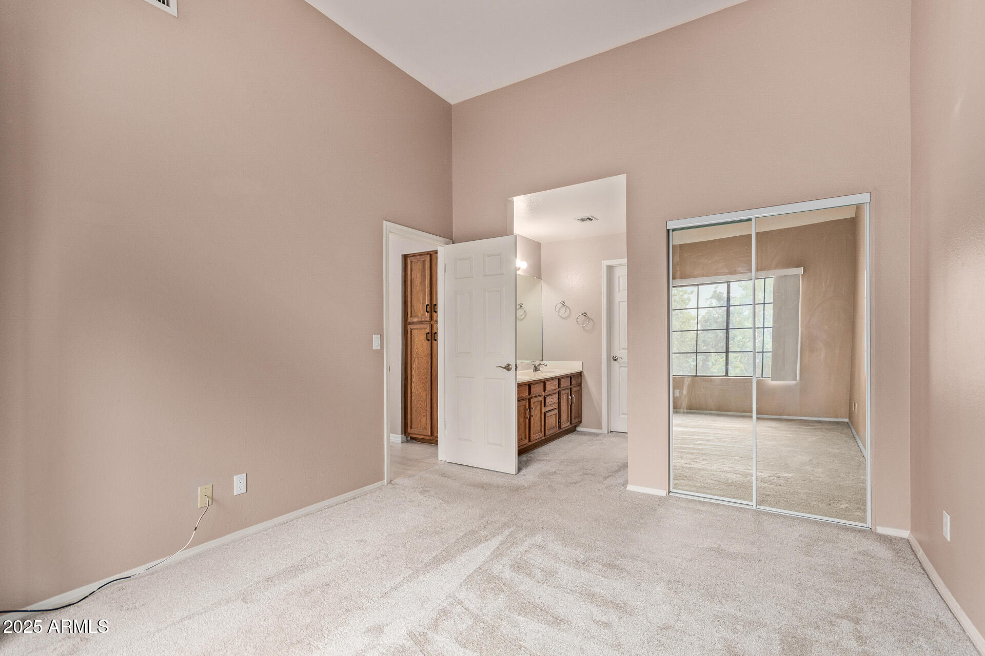 1001 N PASADENA Street, 3, Mesa Unit: 3