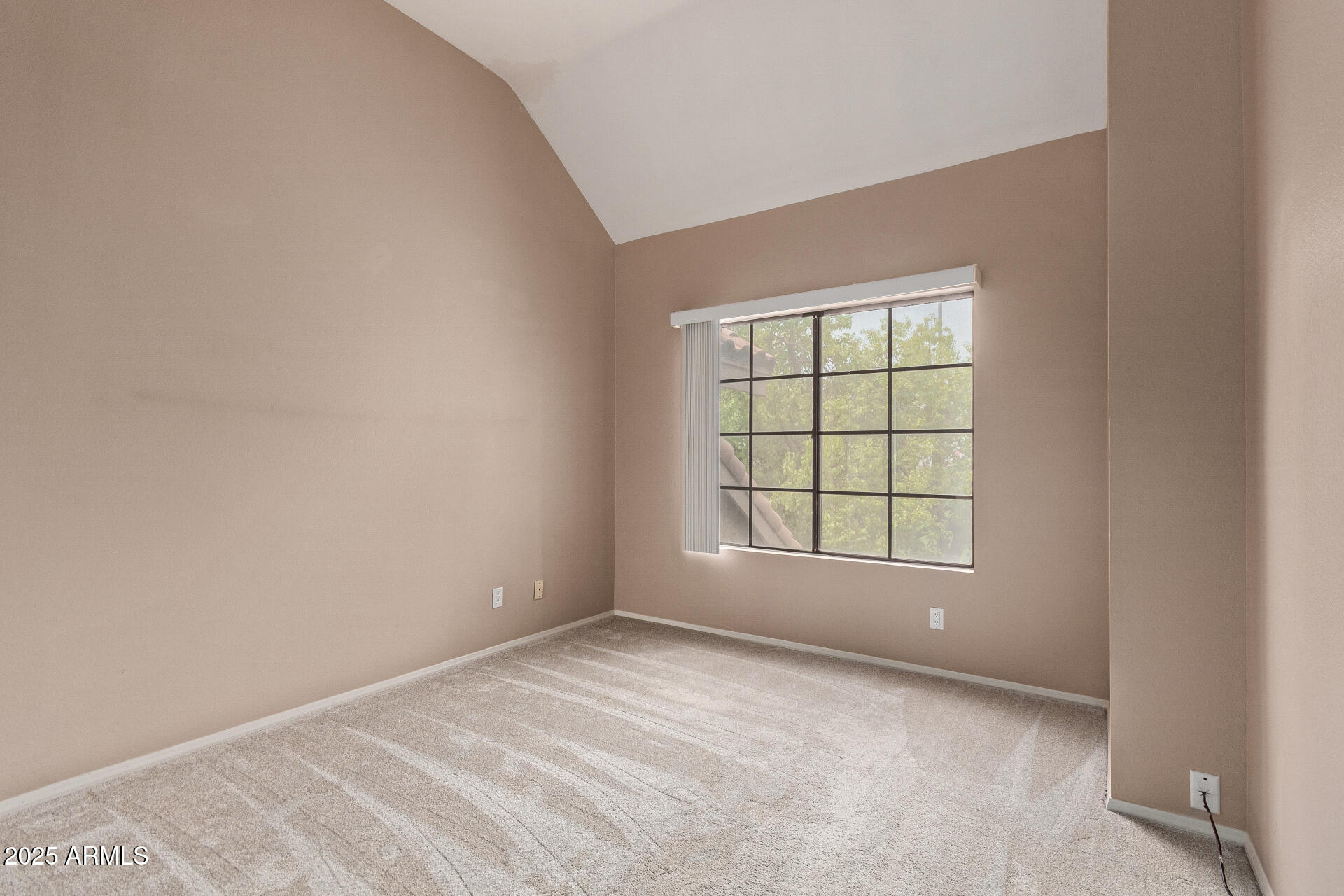 1001 N PASADENA Street, 3, Mesa Unit: 3