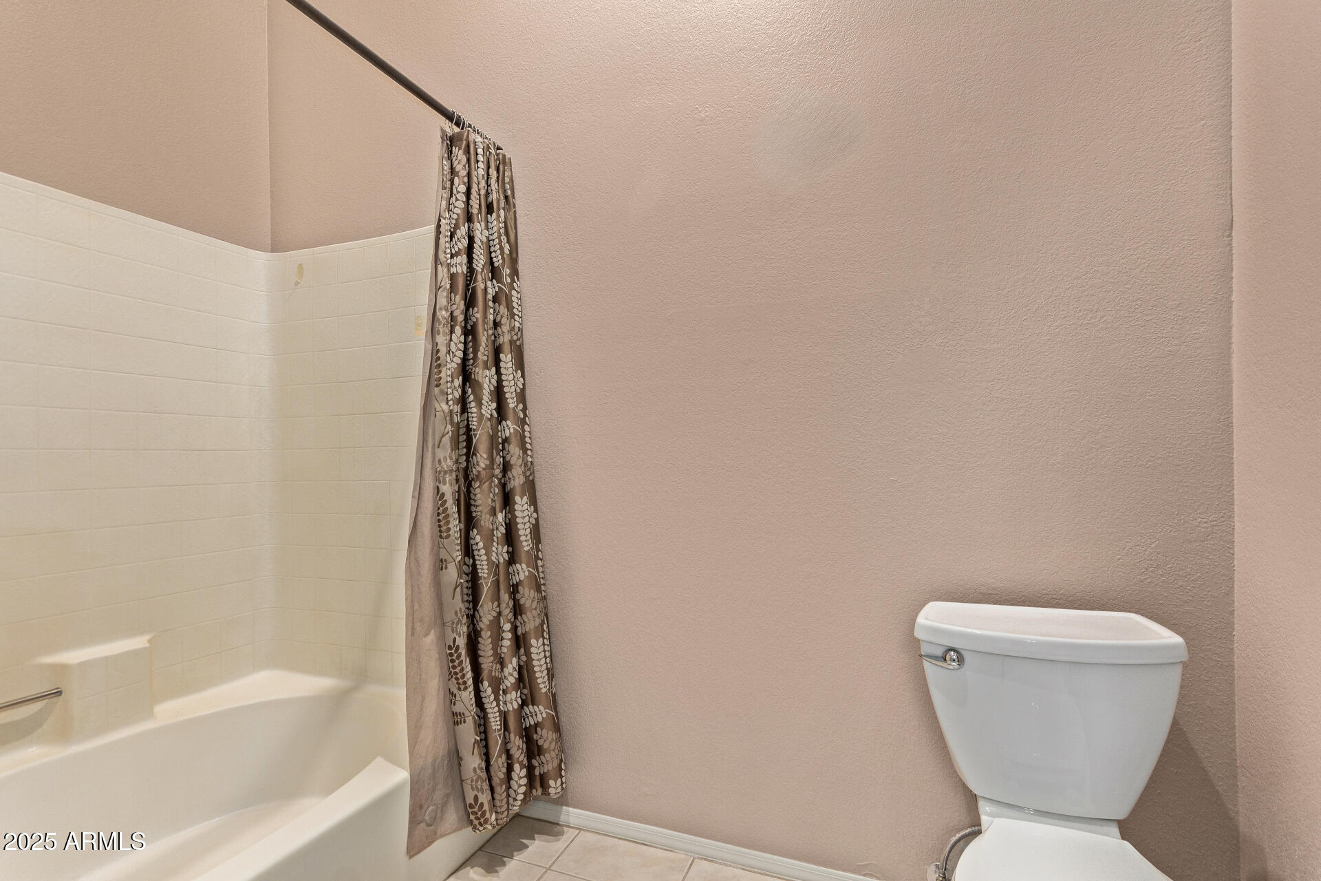 1001 N PASADENA Street, 3, Mesa Unit: 3