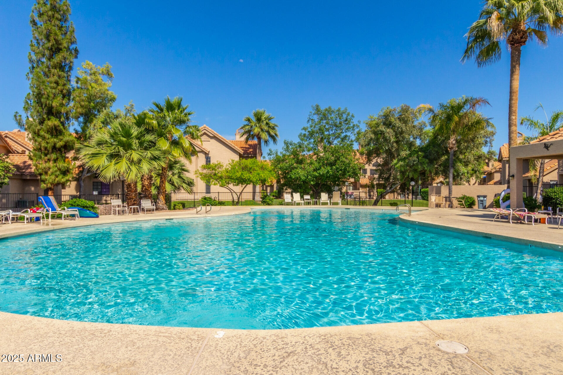 1001 N PASADENA Street, 3, Mesa Unit: 3