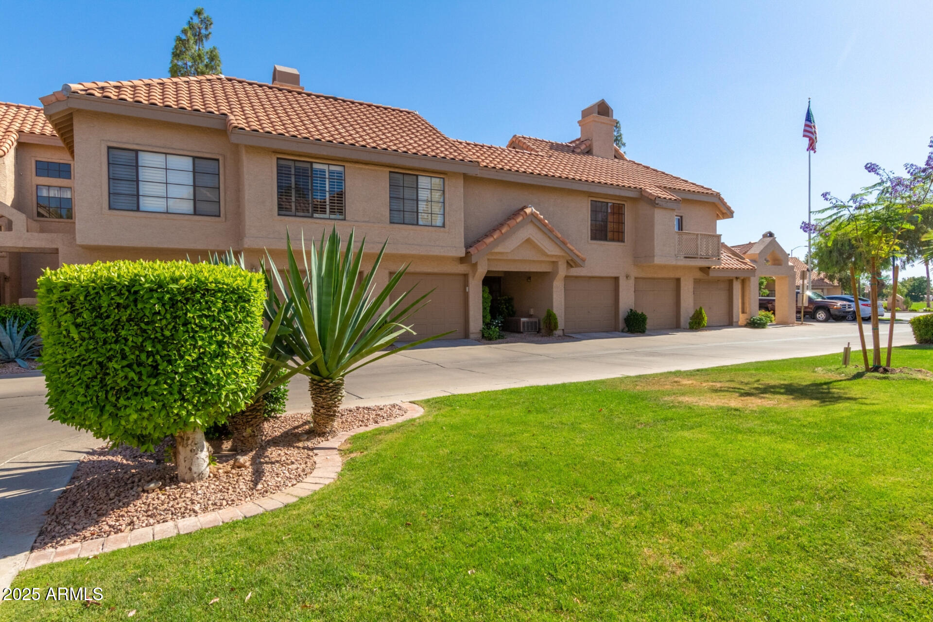 1001 N PASADENA Street, 3, Mesa Unit: 3