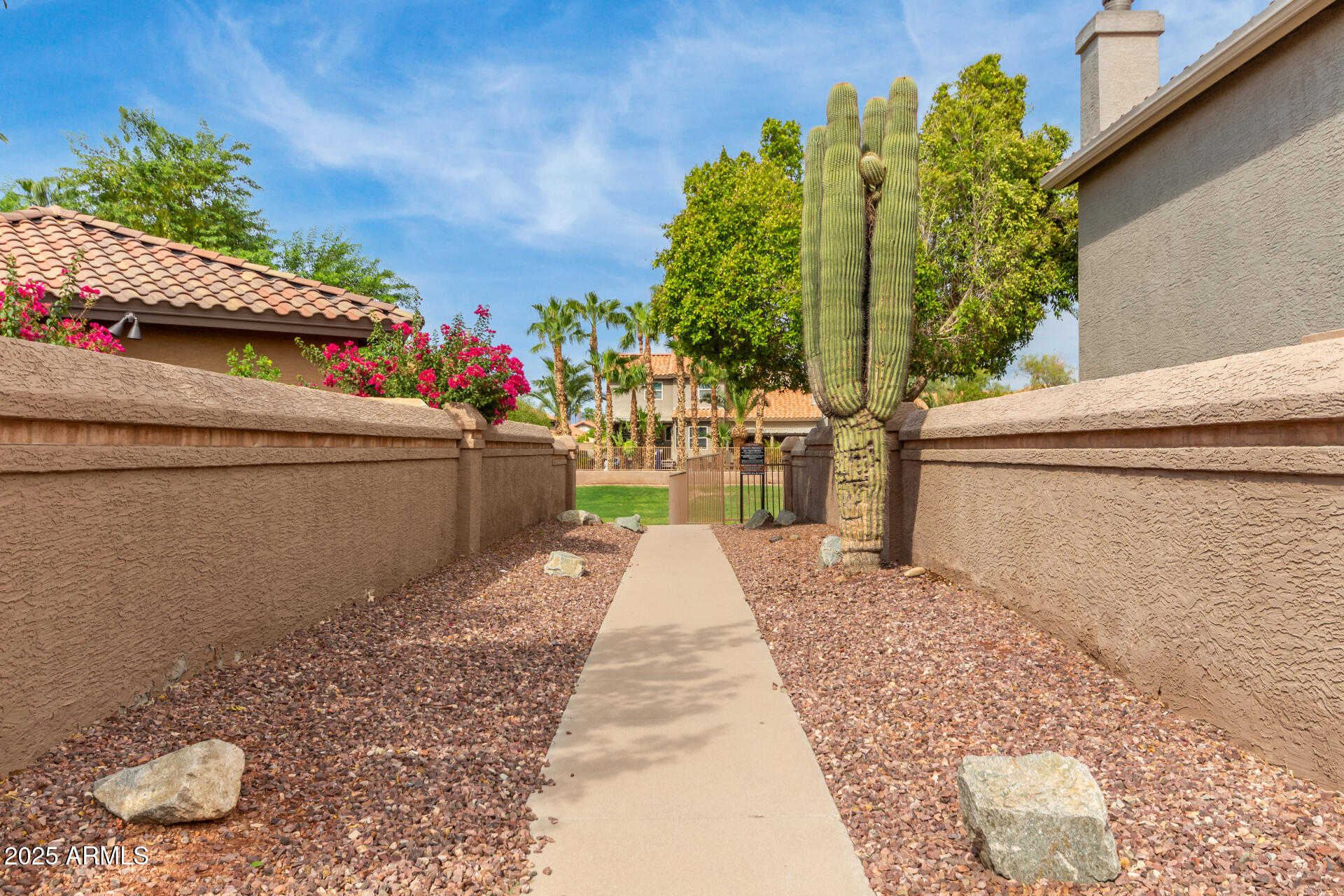 3627 E SALTSAGE Drive