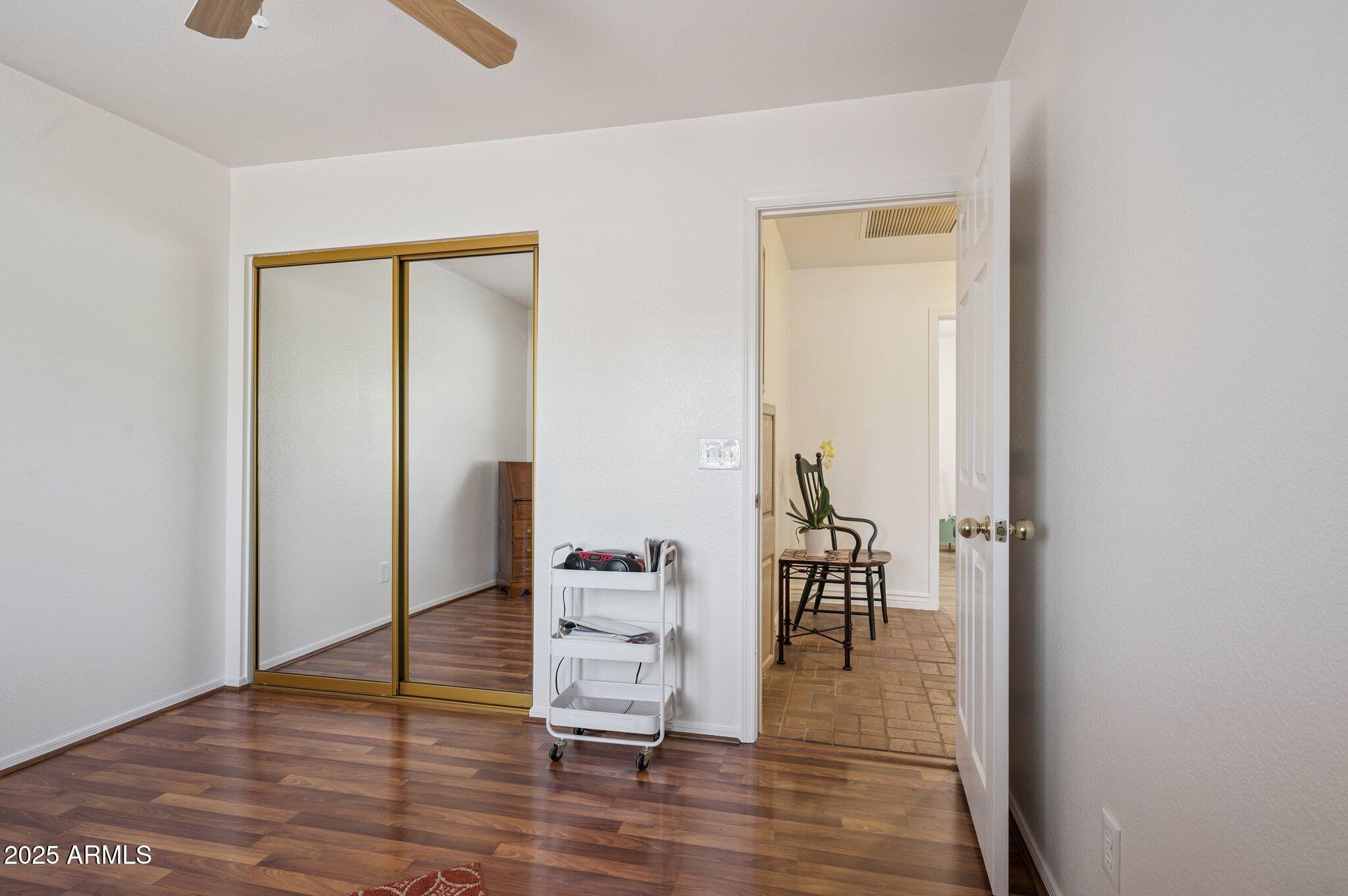 1231 E DOUGLAS Avenue