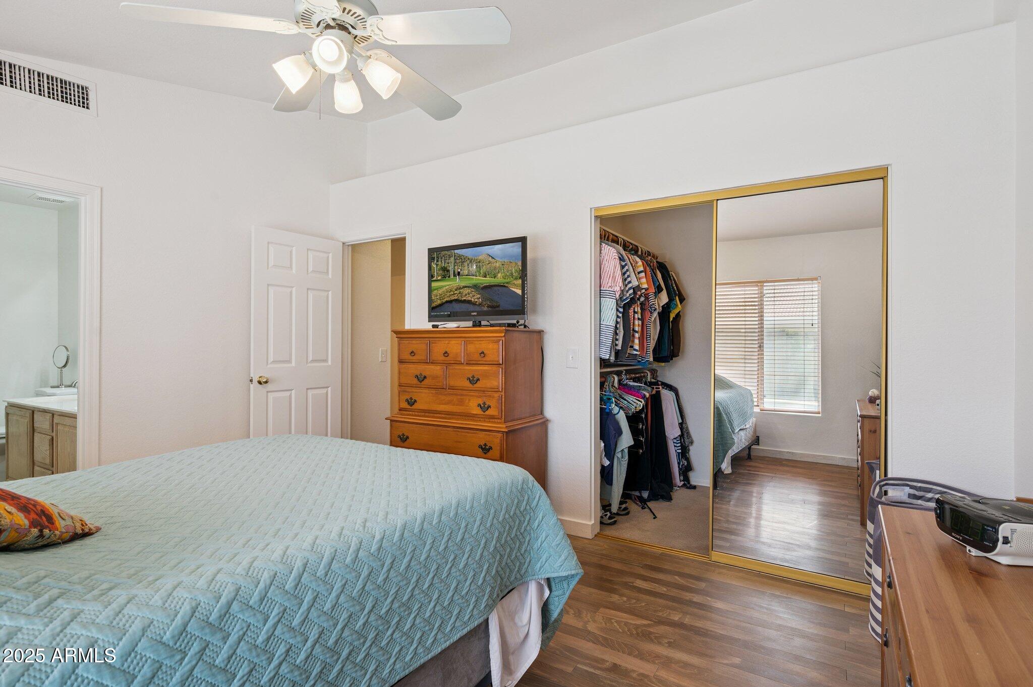 1231 E DOUGLAS Avenue