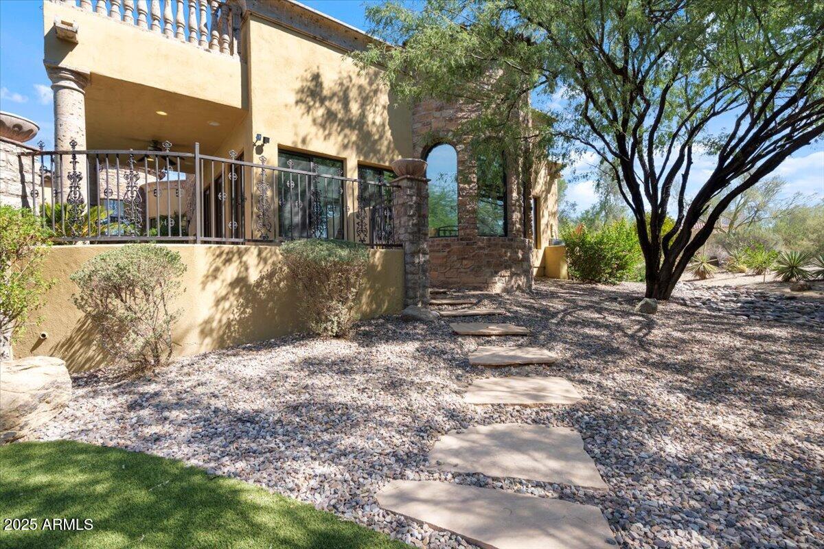 4037 N PINNACLE HILLS Circle