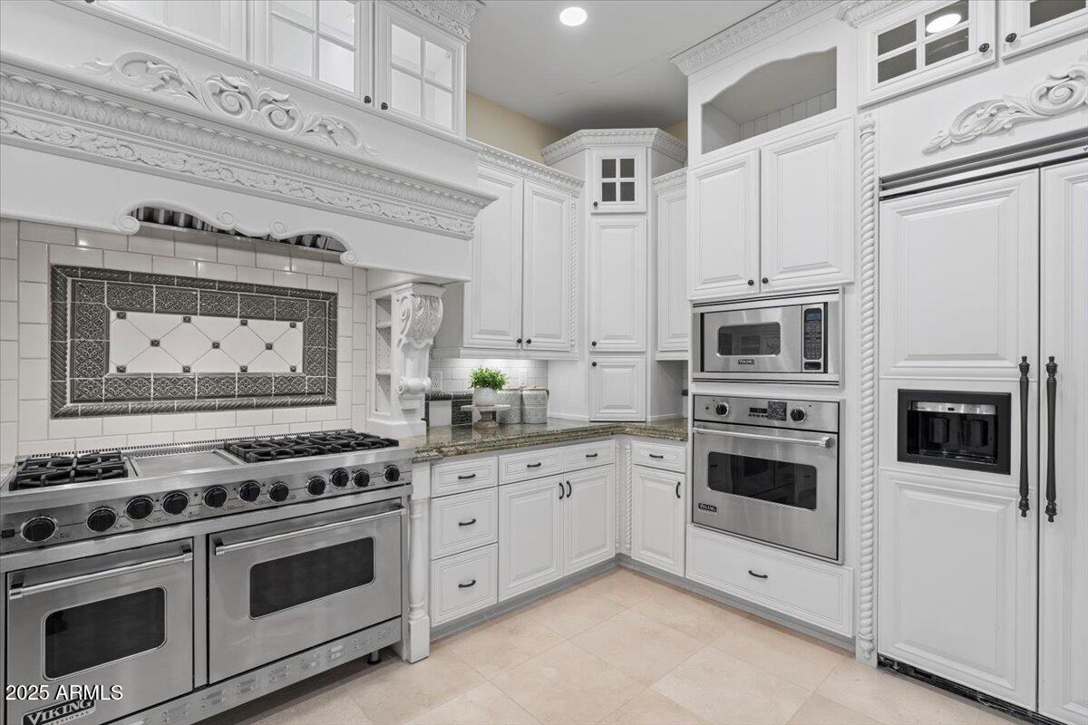 4037 N PINNACLE HILLS Circle