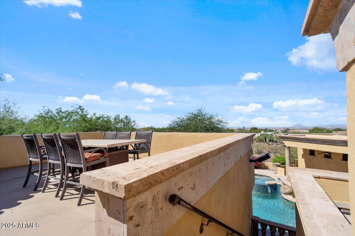 4037 N PINNACLE HILLS Circle