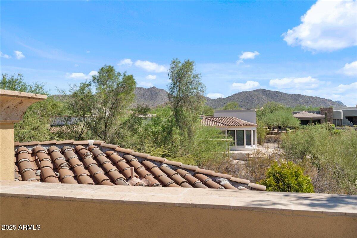 4037 N PINNACLE HILLS Circle