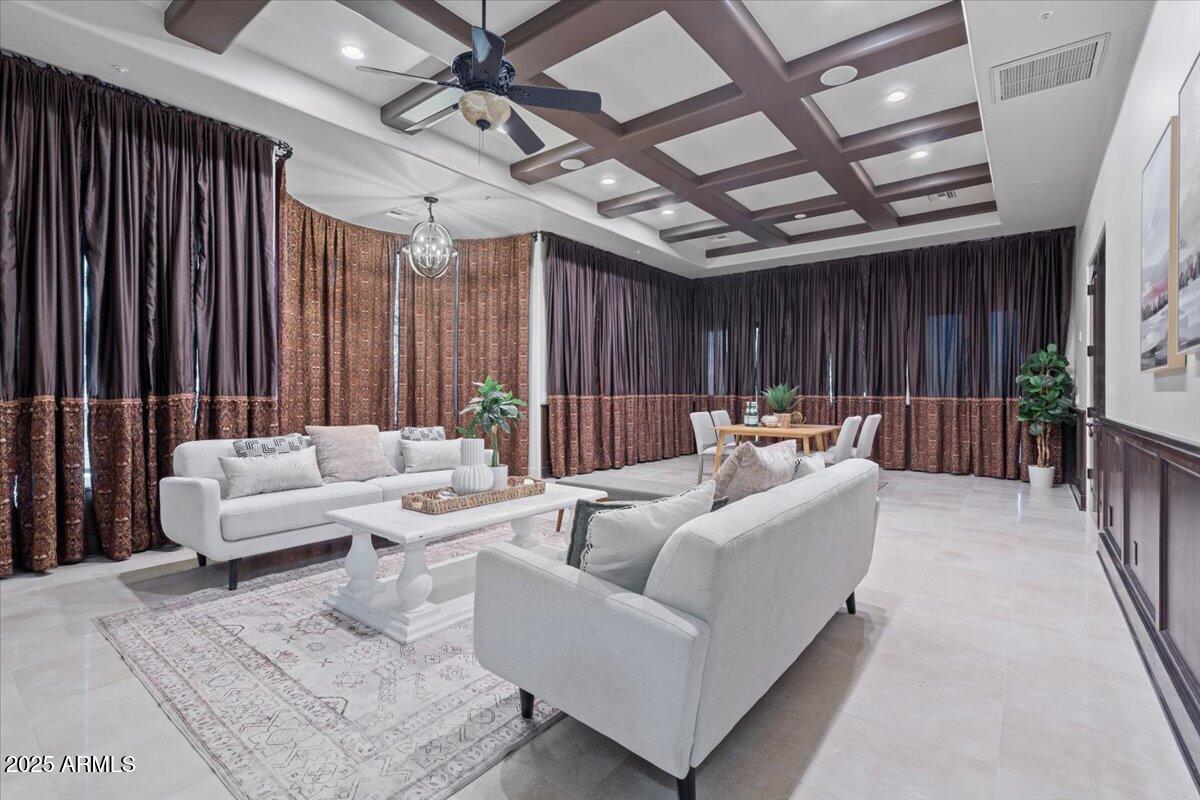 4037 N PINNACLE HILLS Circle