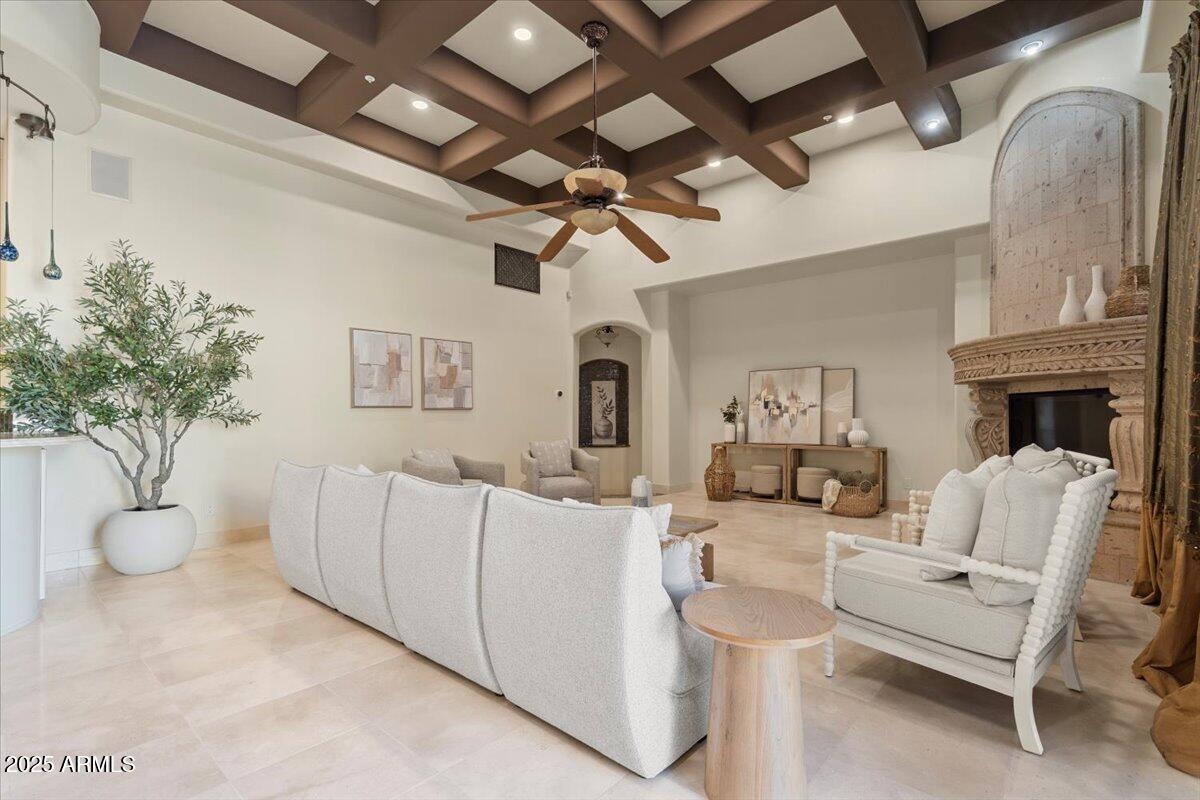 4037 N PINNACLE HILLS Circle