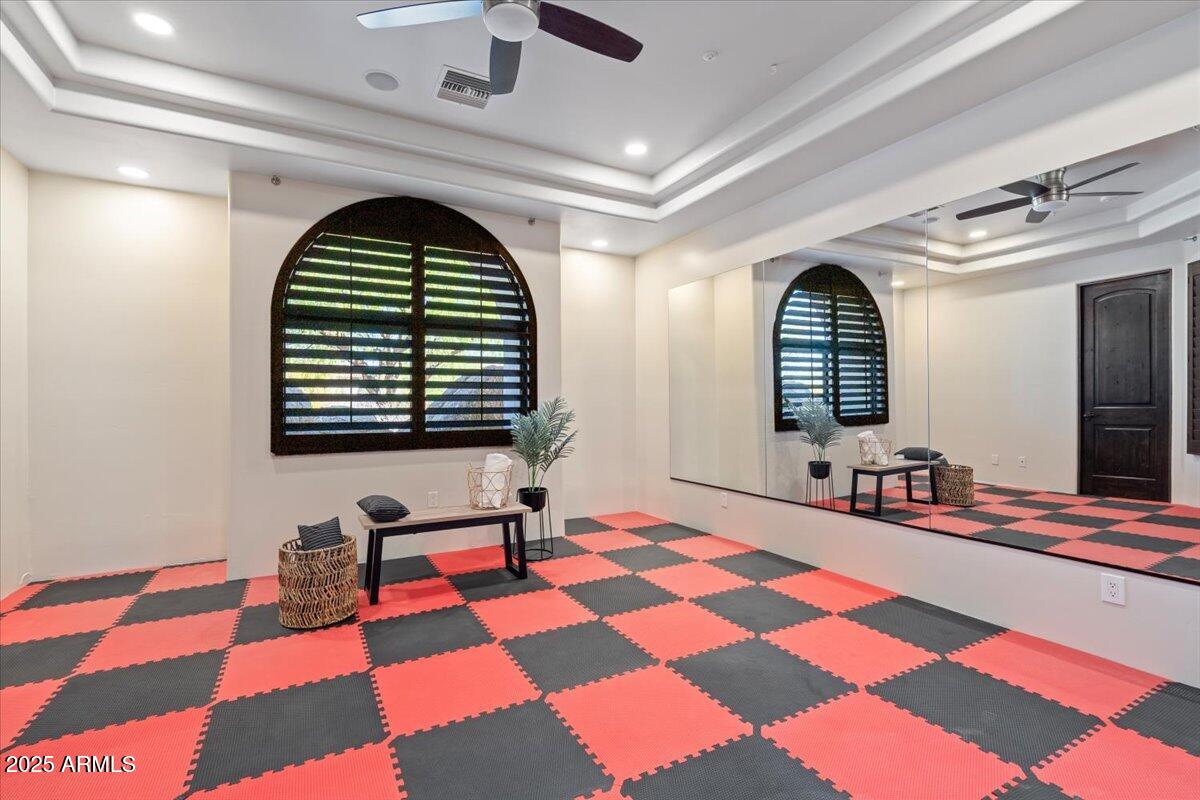 4037 N PINNACLE HILLS Circle