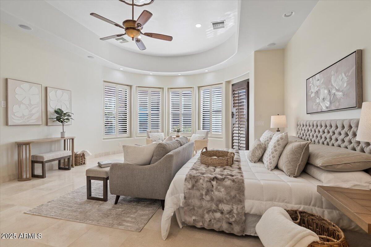 4037 N PINNACLE HILLS Circle